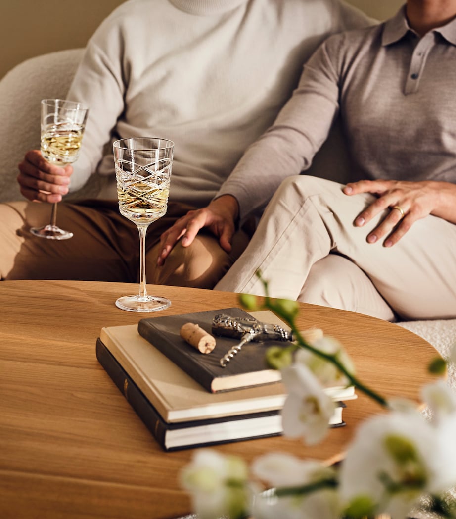 Set of 2 Crystal Aran White Wine Glasses (300ml) CLEAR Image 2