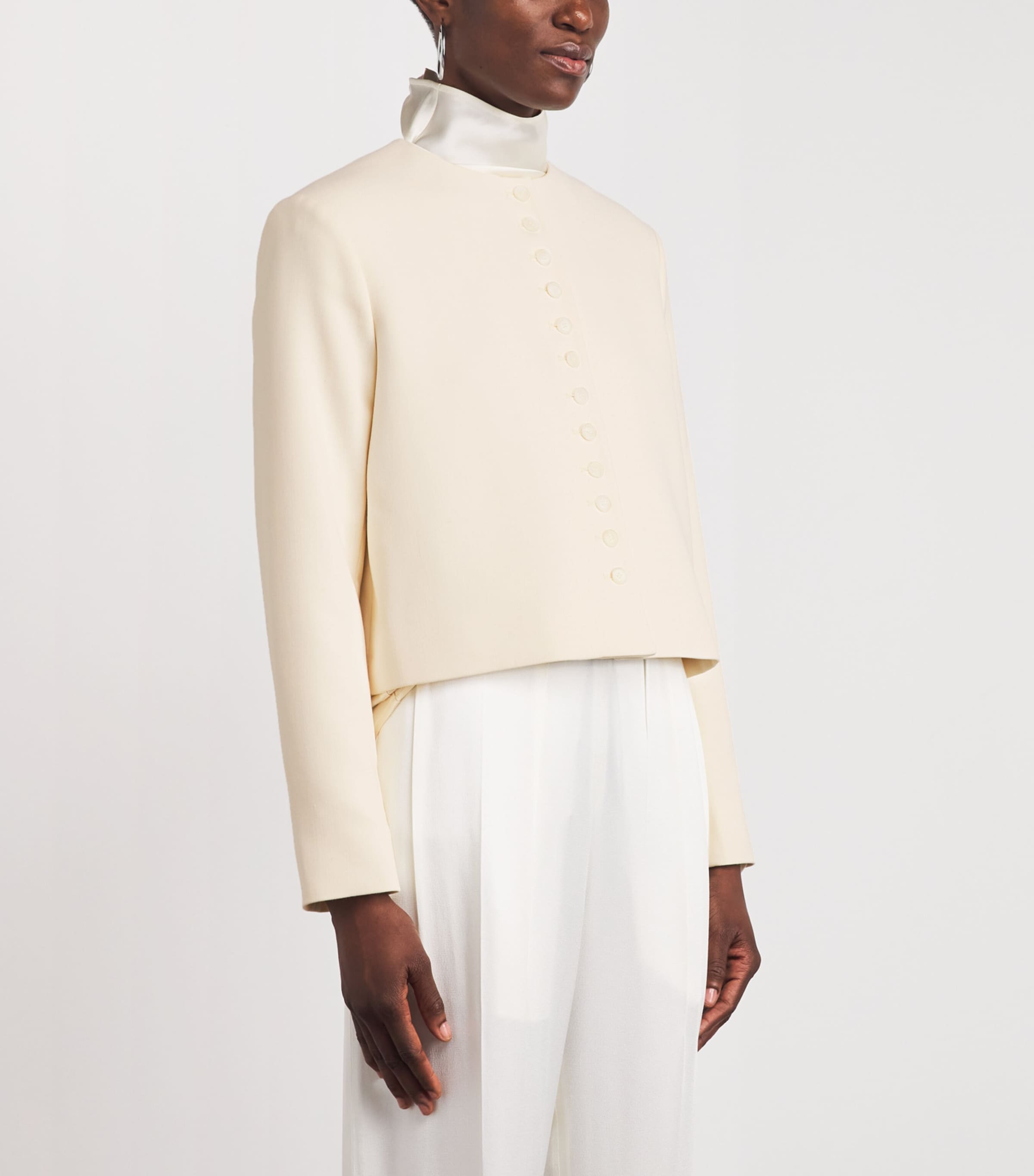 Almada Label Womens Cropped Funda Jacket Cream Image 4