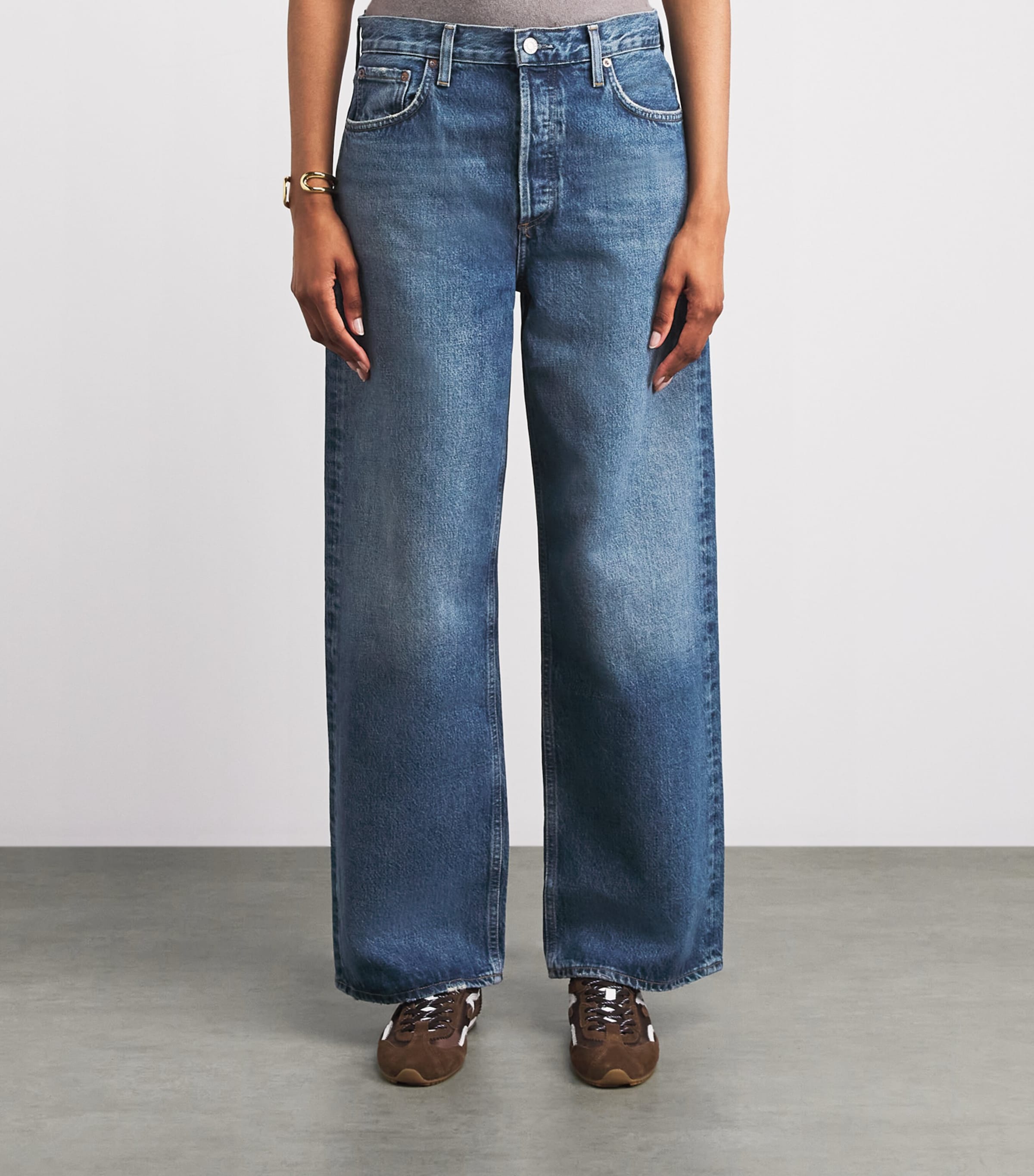 AGOLDE Womens Low-Slung Baggy Jeans Sltin Image 4