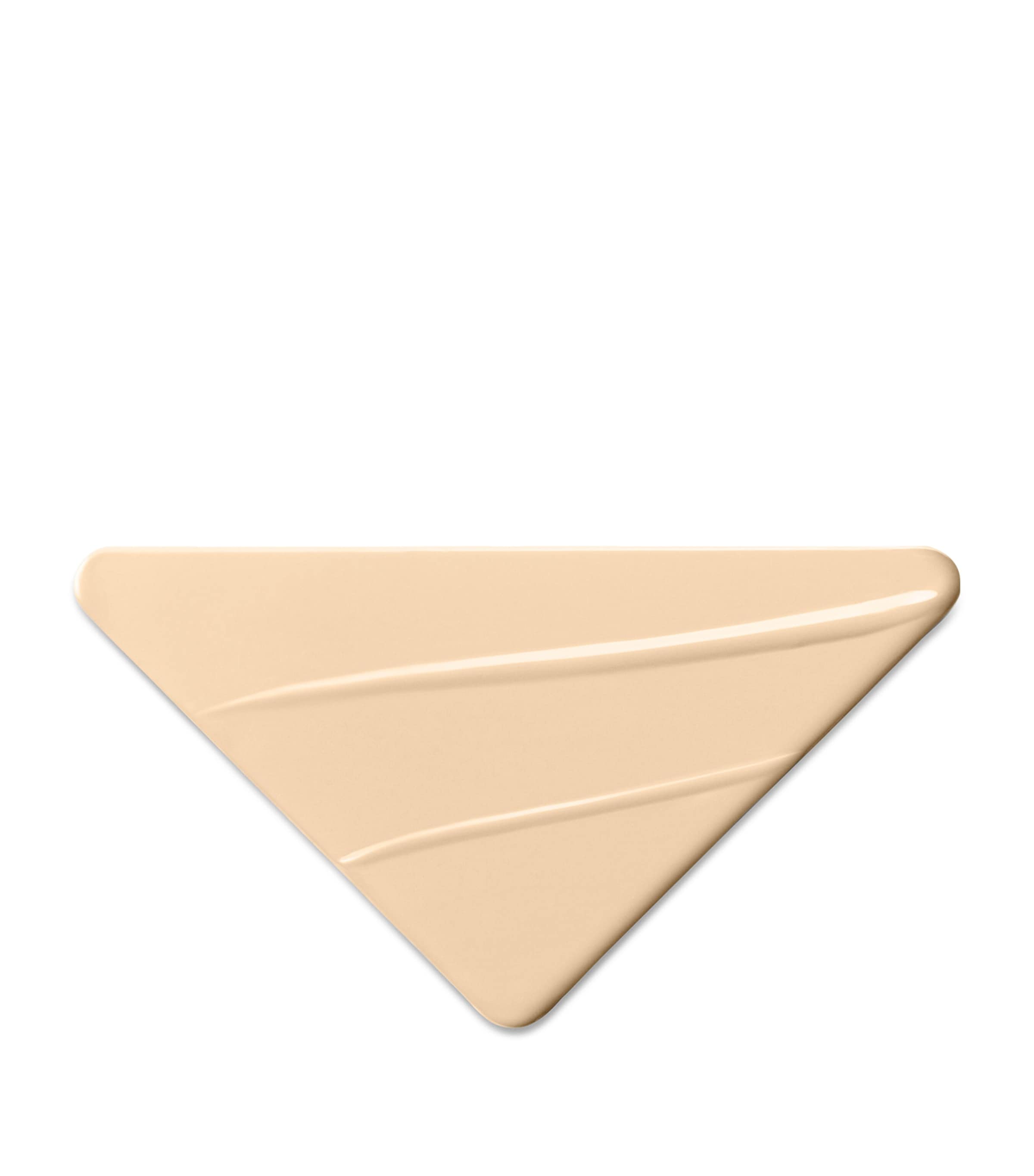 Reveal Skin Optimising Foundation LW5 Image 2