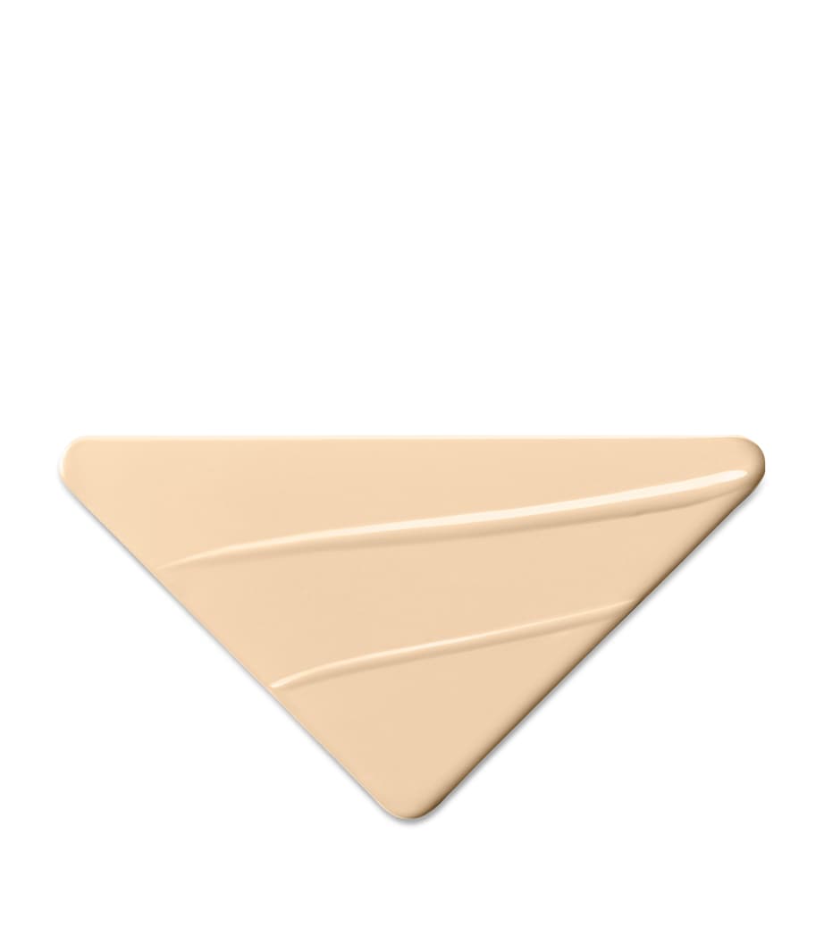 Reveal Skin Optimising Foundation LW5 Image 2