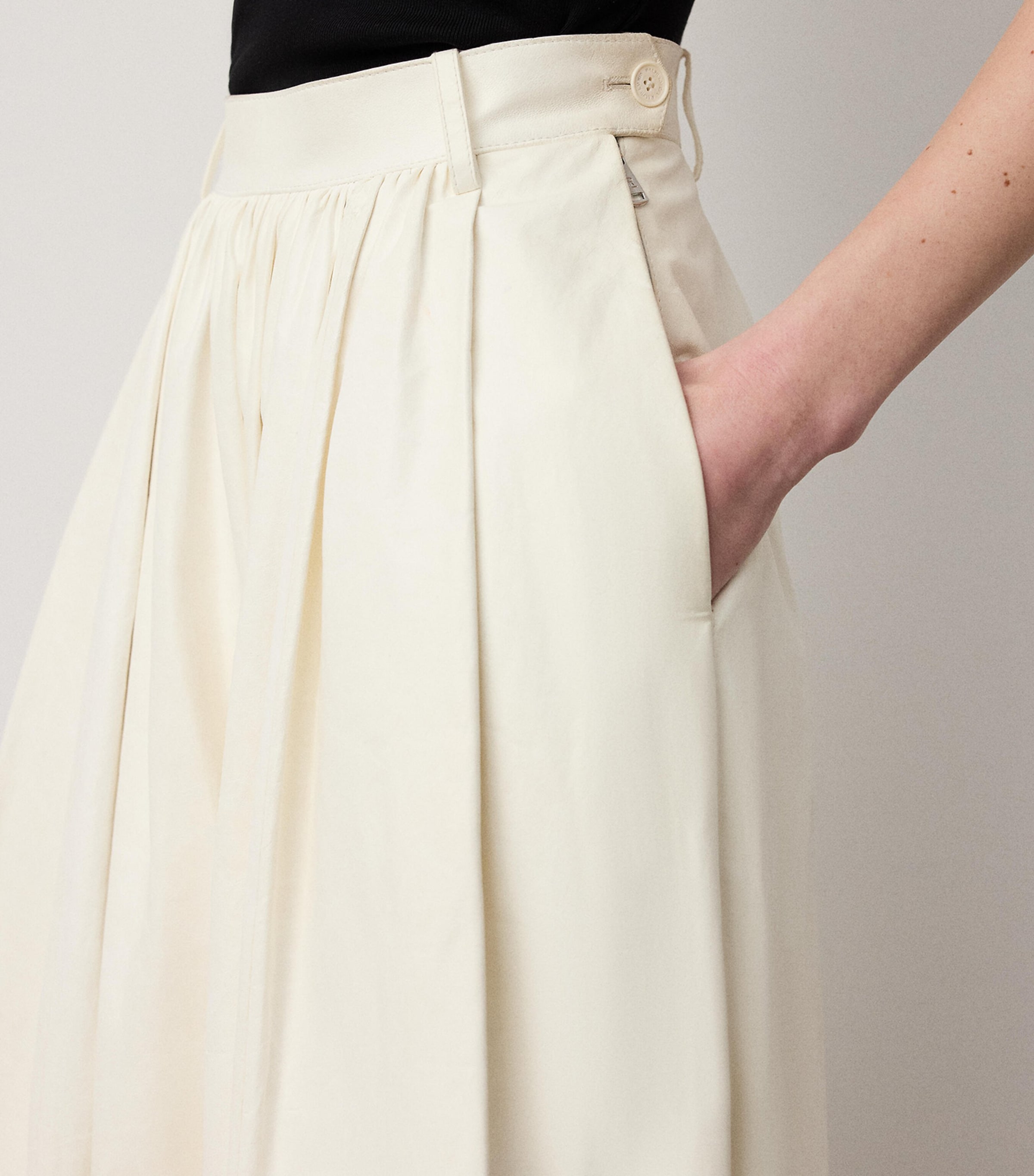 Ralph Lauren Collection Womens Leather Vanessa Wide-Leg Trousers Cream Image 5