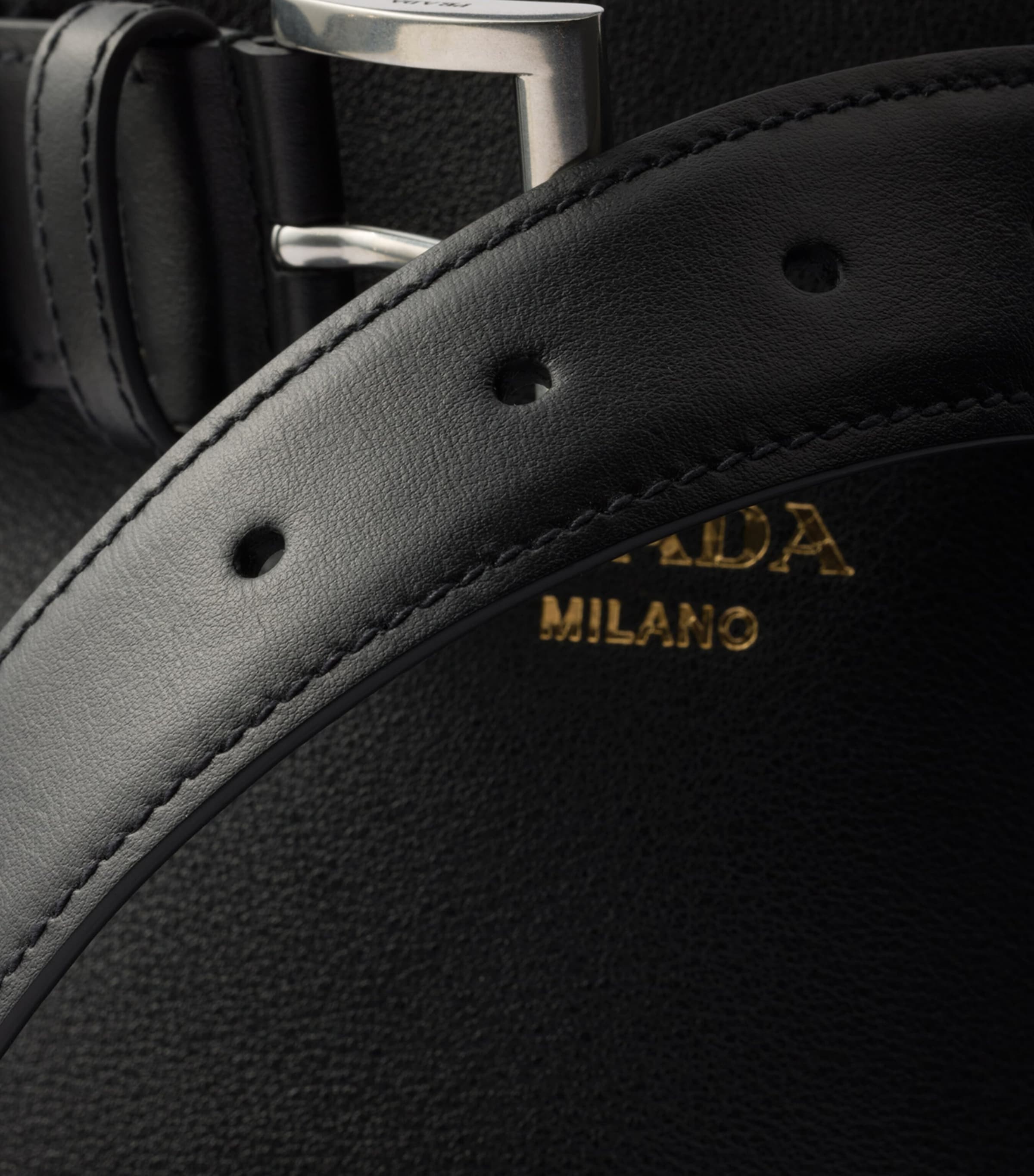 Leather Buckled Bucket Bag F0002 Image 4