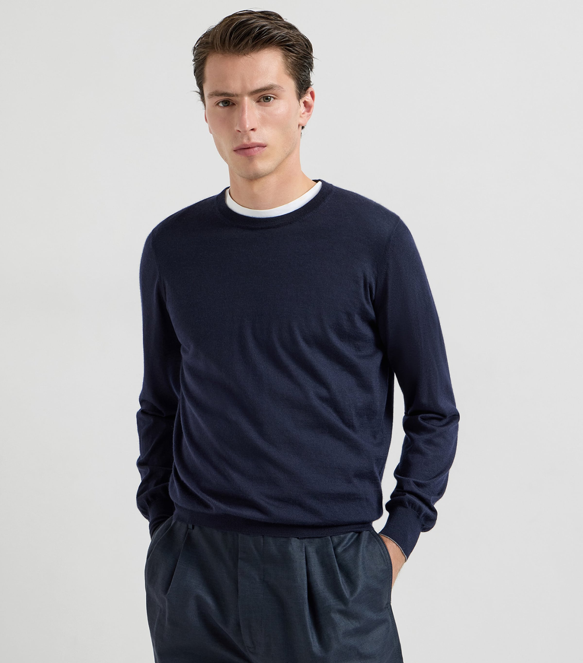 Brunello Cucinelli Mens Cashmere-Silk Crew-Neck Sweater Image 4