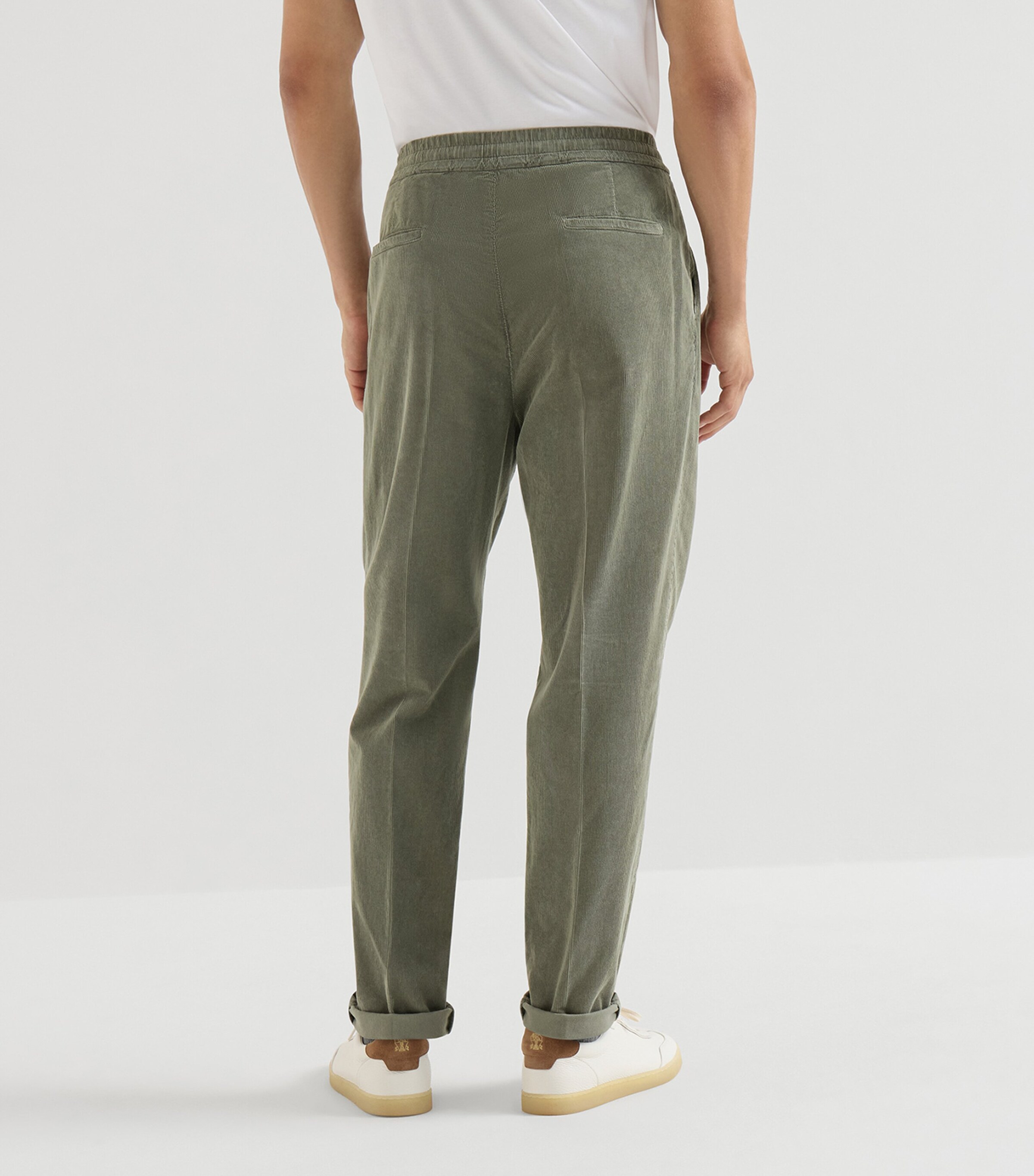 Brunello Cucinelli Mens Cotton Drawstring Trousers Army Green Image 5
