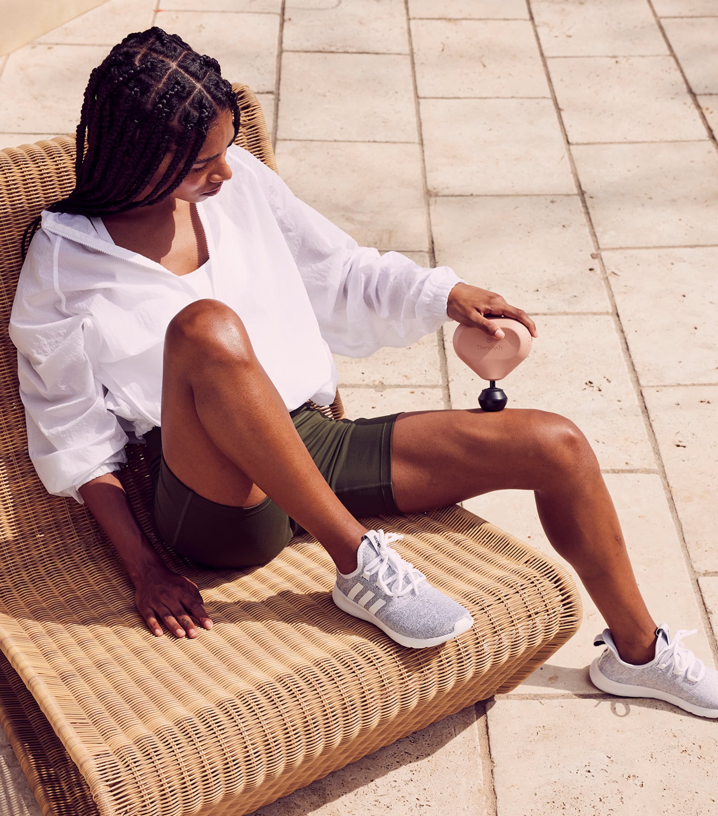 Theragun Mini 2.0 PINK Image 3