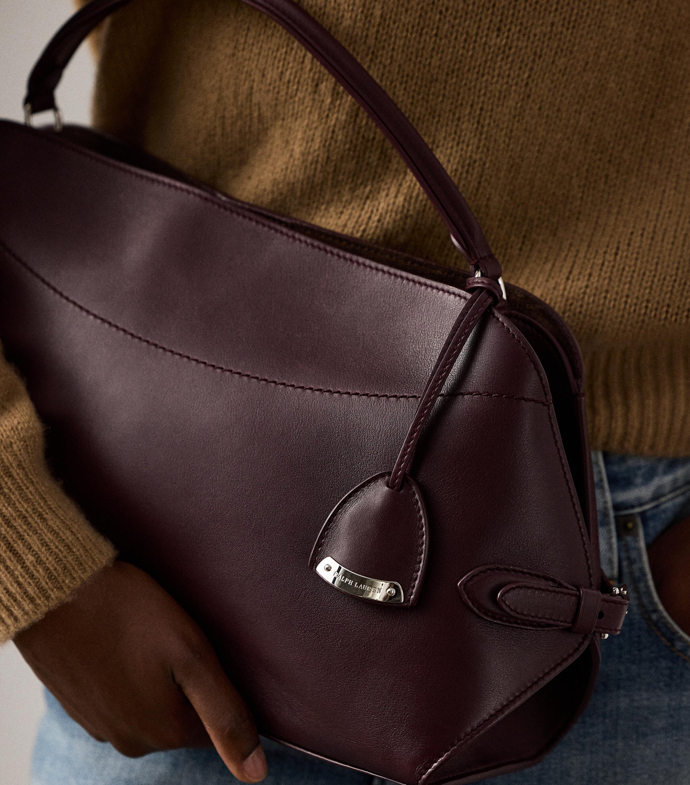 Calfskin The Ralph Shoulder Bag BURGUNDY Image 9
