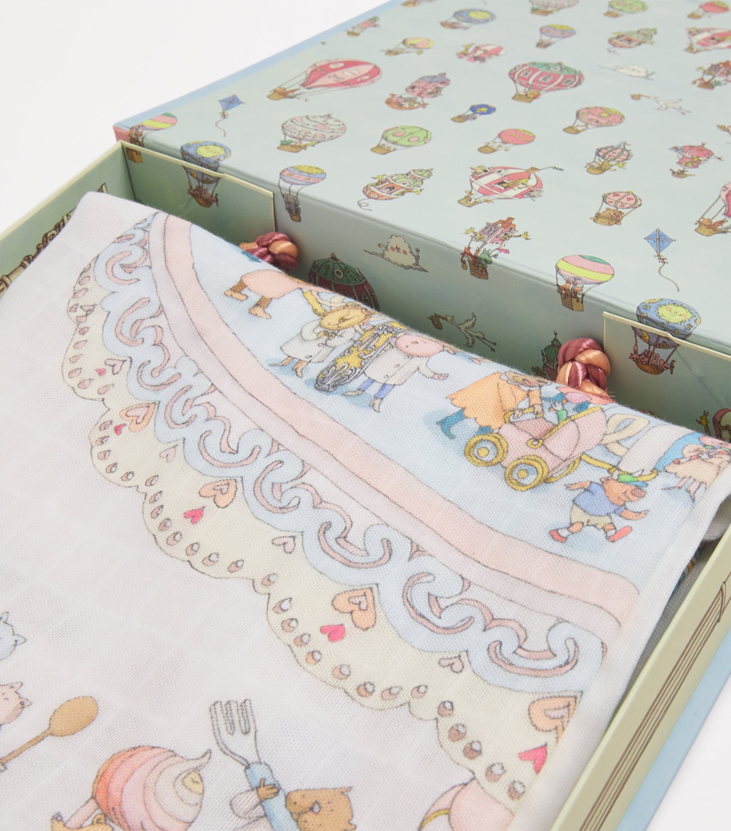 Atelier Choux Cotton Le Gâteau Swaddle Image 3