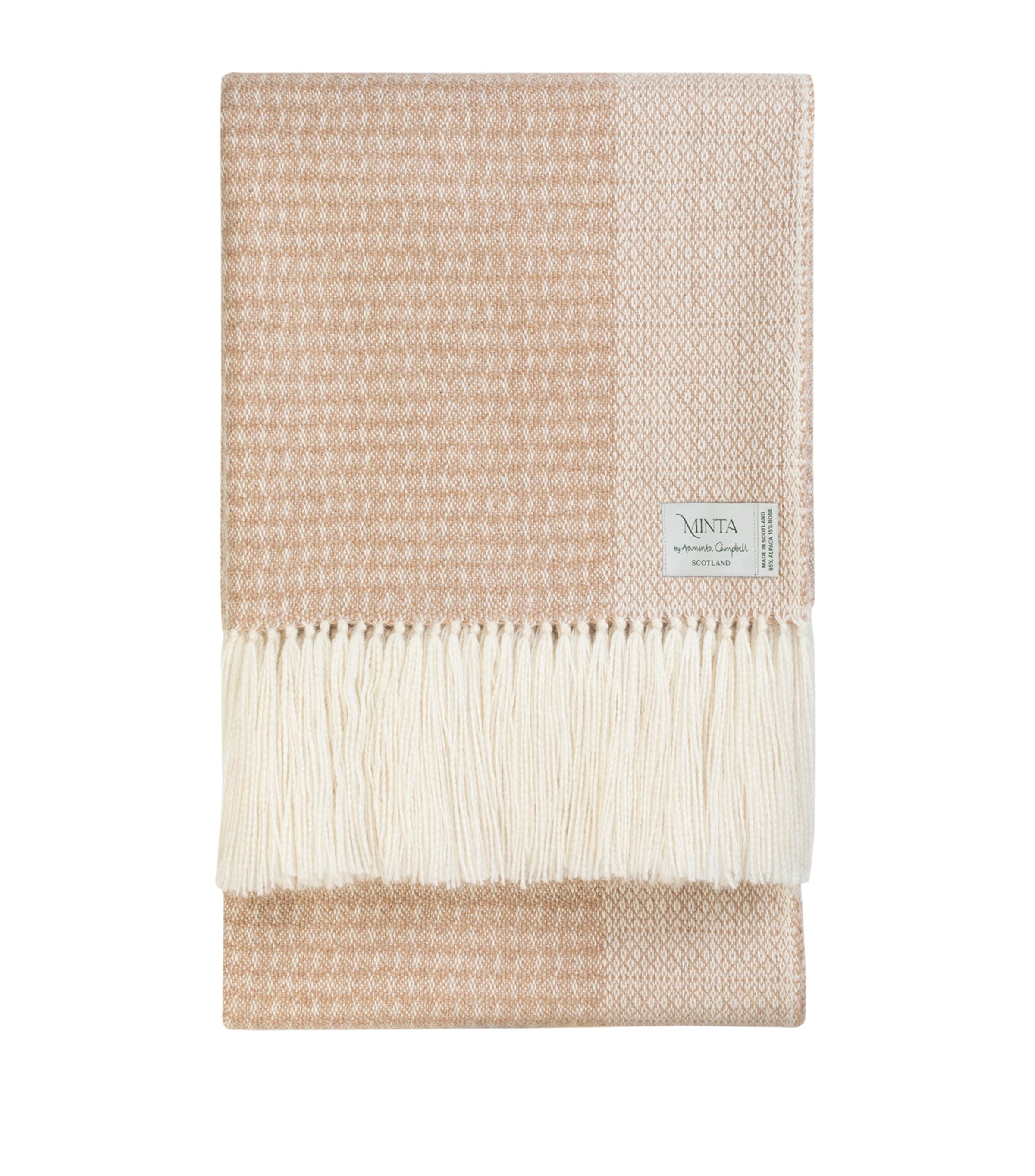 Araminta Campbell Alpaca-Blend Willow Throw (150cm x 230cm) Caramel Image 1