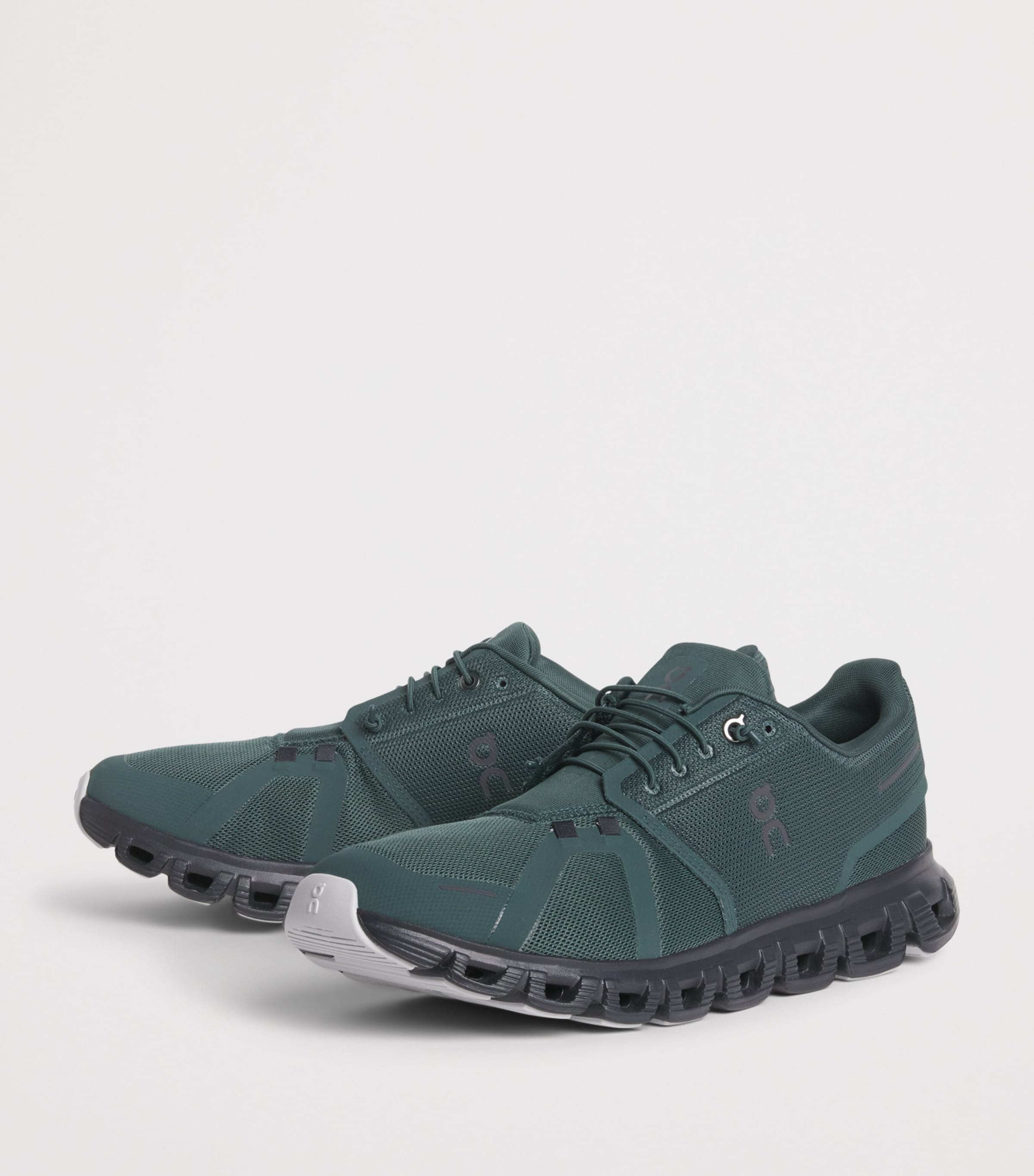 On Mens Cloud 6 Trainers Evergreen | Glacier Image 3