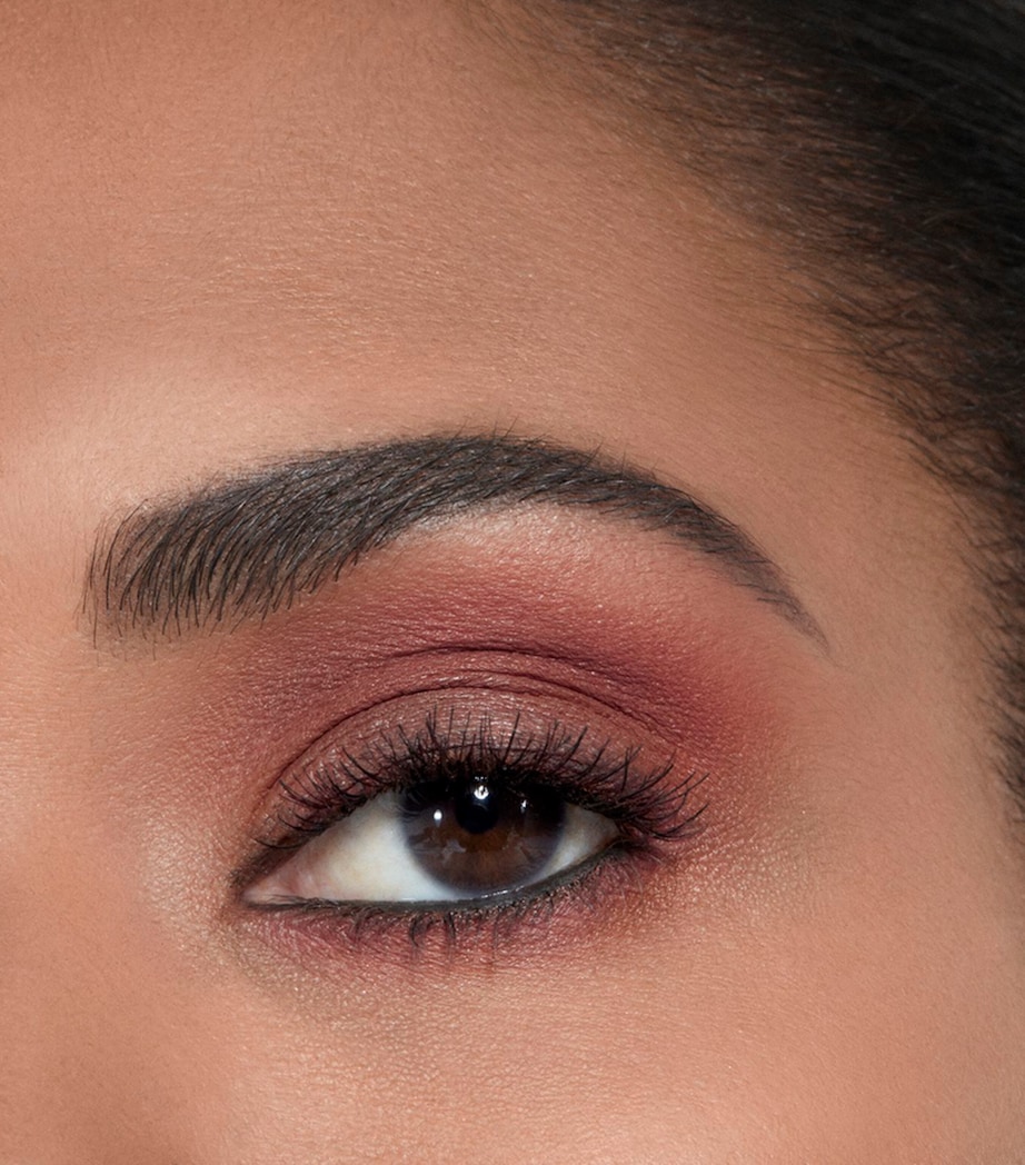 Ombre Essentielle Multi-Use Longwearing Eyeshadow 240 BRUN FAUVE Image 4