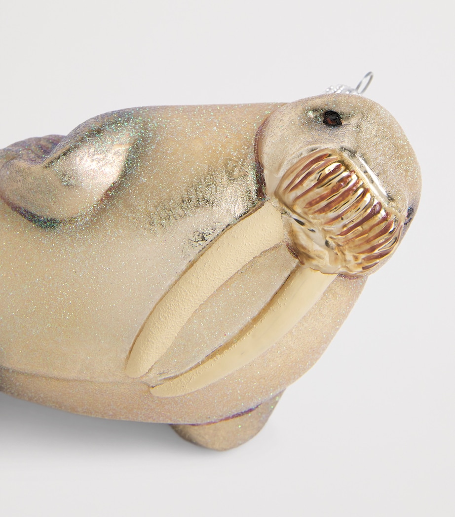 Seal Tree Decoration WHITE Image 2