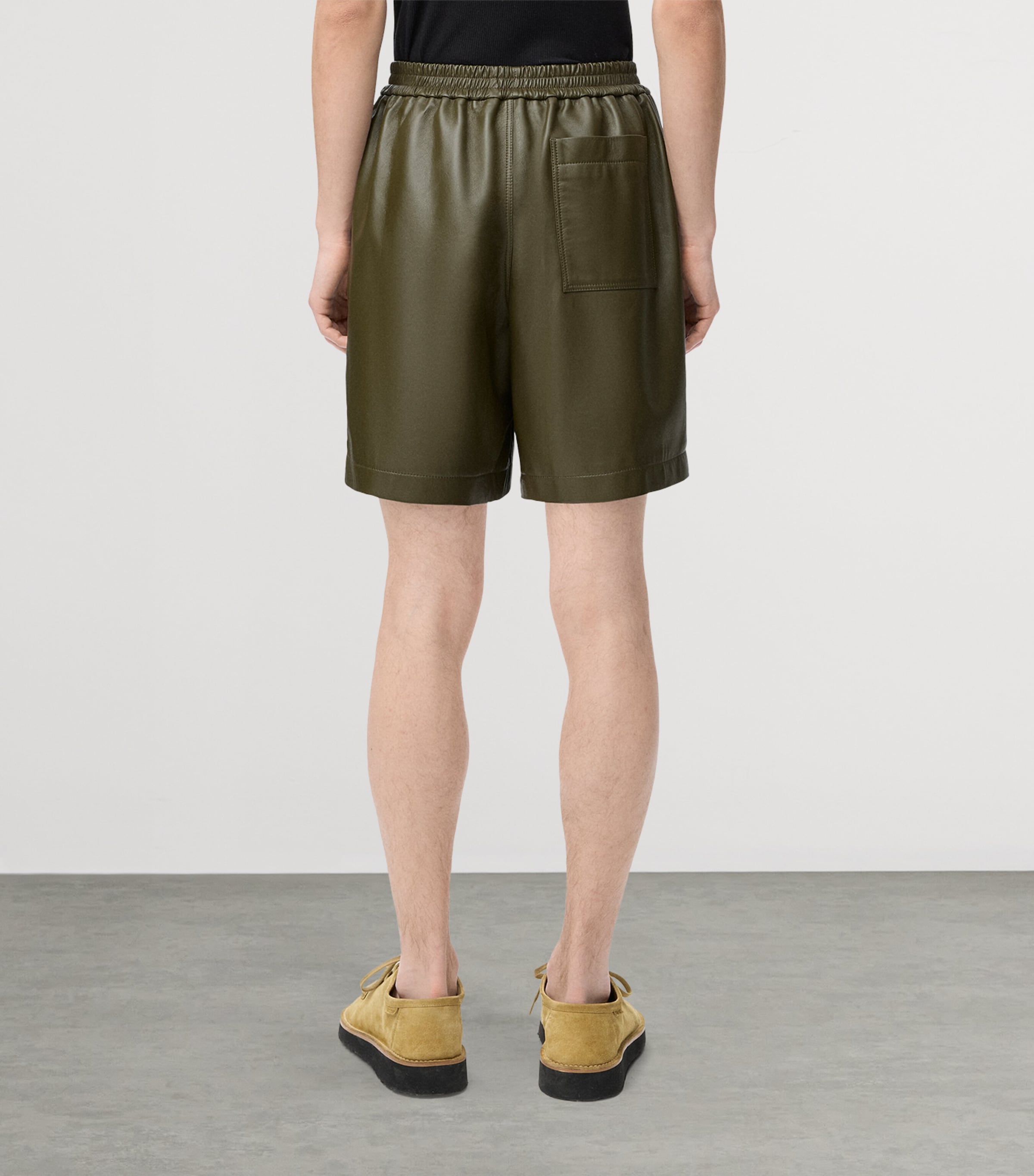 ショートパンツ Loewe Leather shorts LOEWE Leather Shorts | Harrods US
