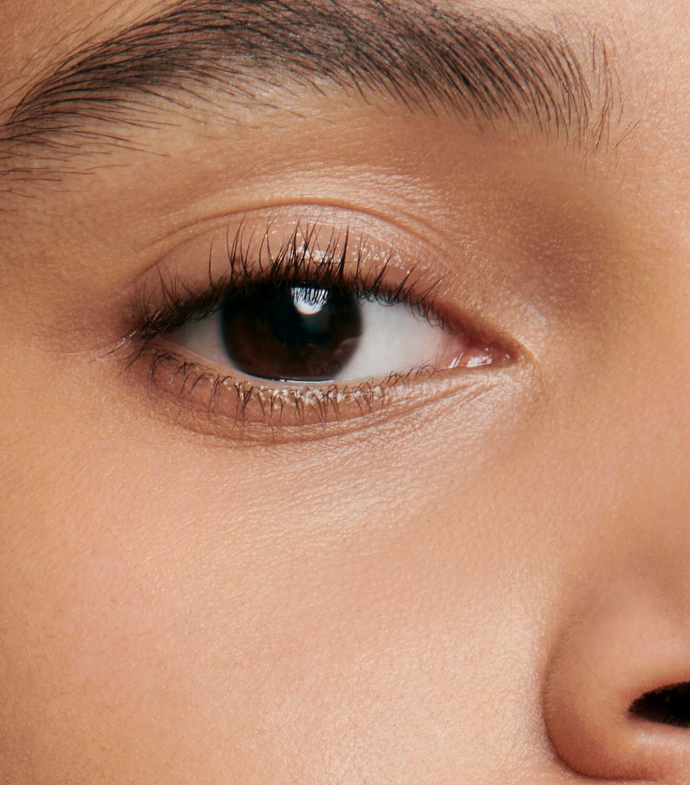 CHANEL ULTRA LE TEINT Flawless Finish Concealer Image 6