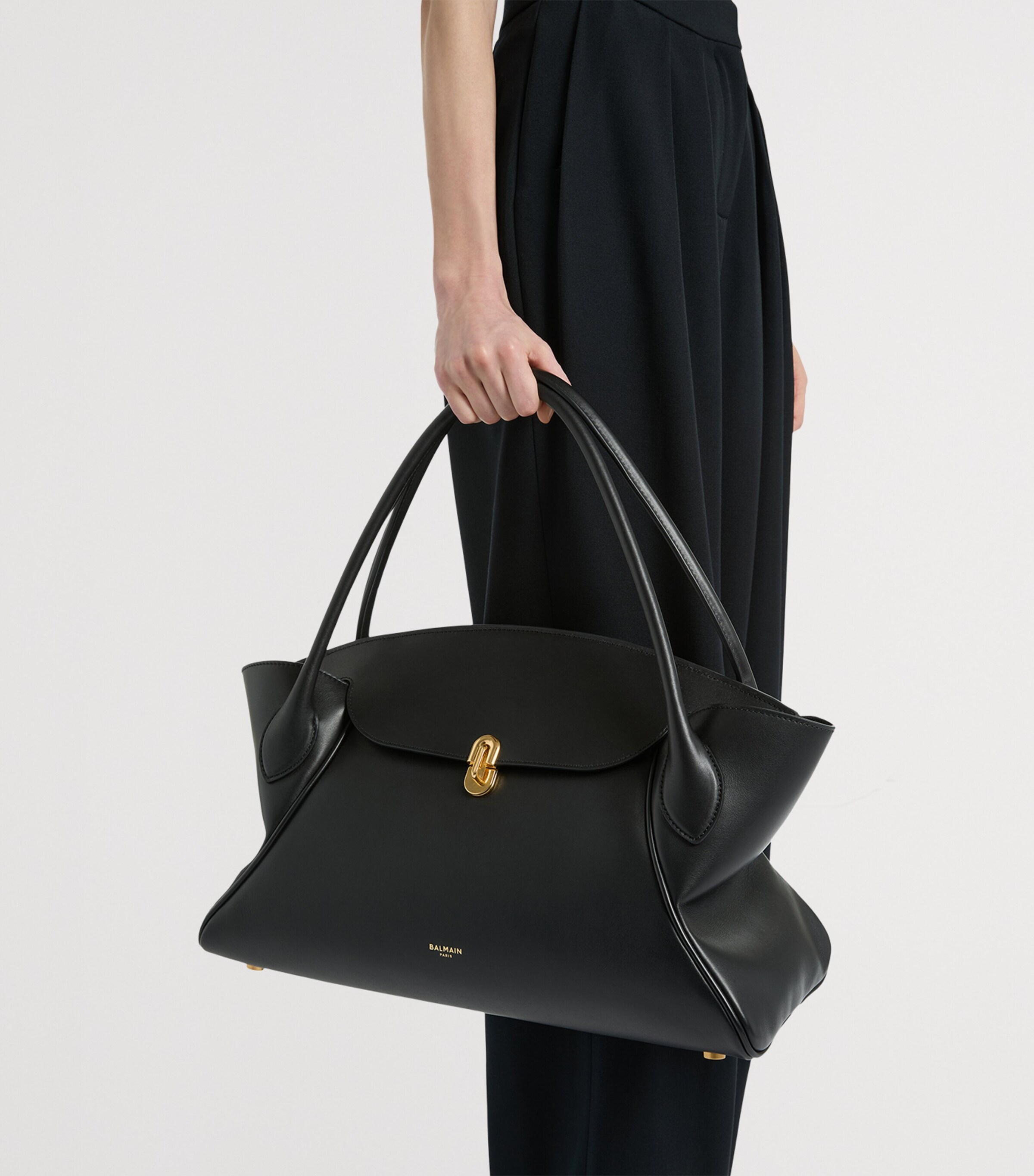 Balmain Womens Medium Leather Pulse Day Top-Handle Bag Noir Image 6