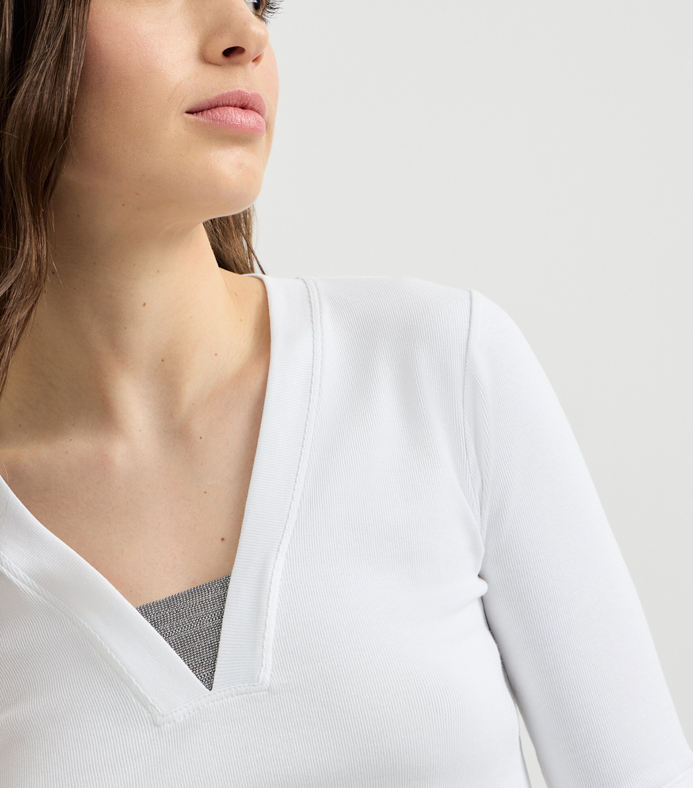 Brunello Cucinelli Womens Monili V-Neck T-Shirt White Image 6