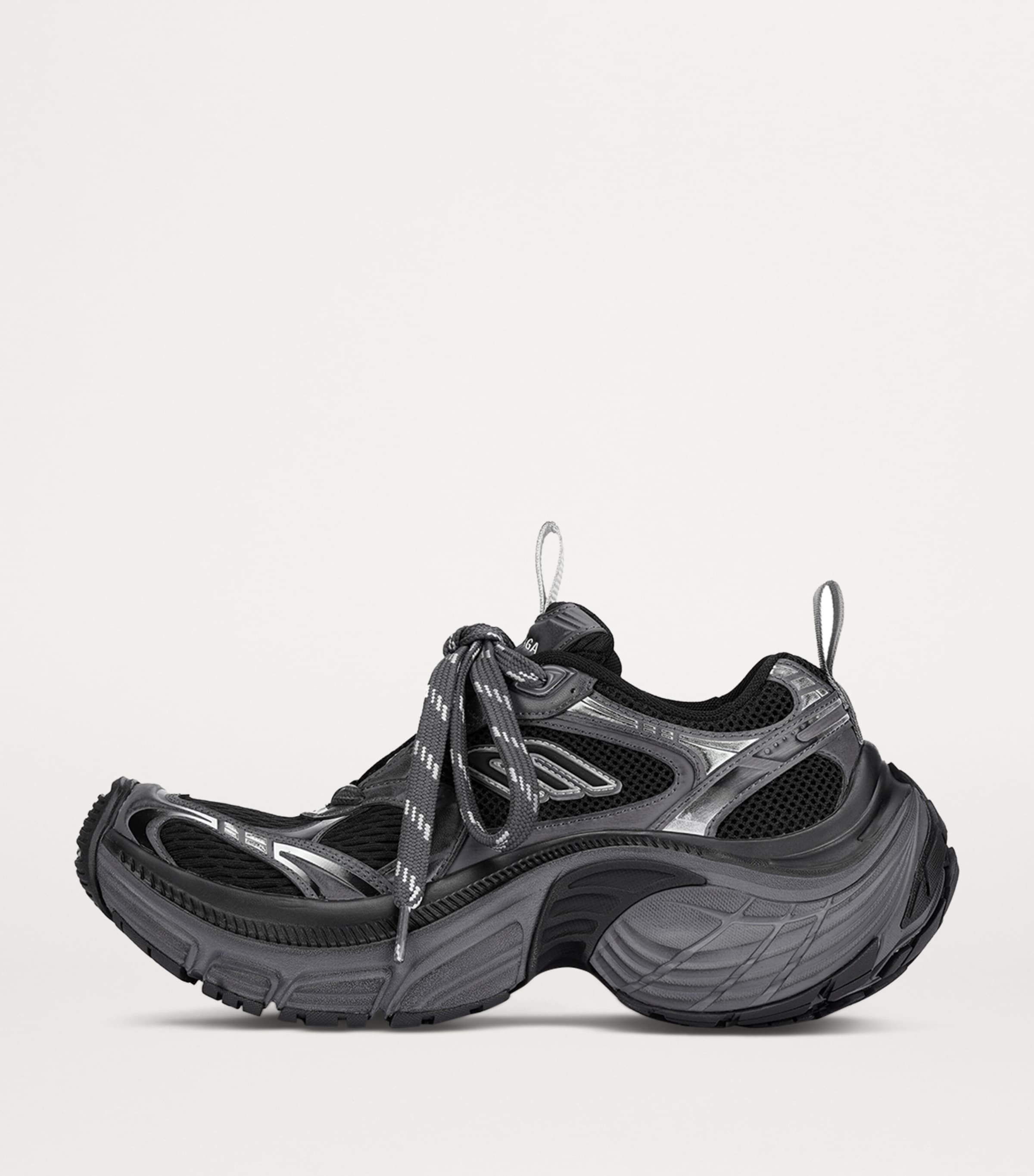 Mesh 6XL Sneakers 1012 Image 2