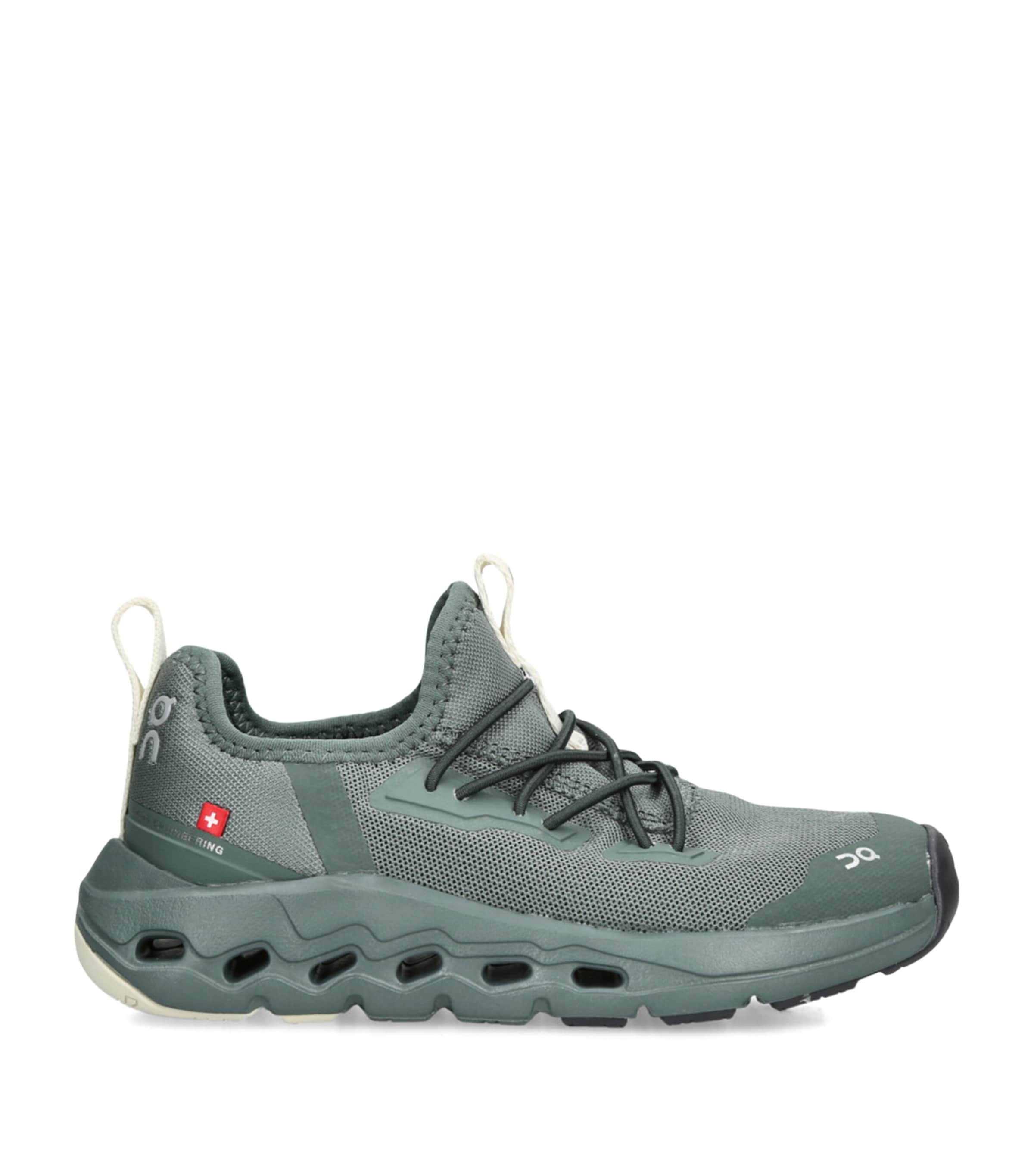 On Running Cloudleap Trainers In Green
