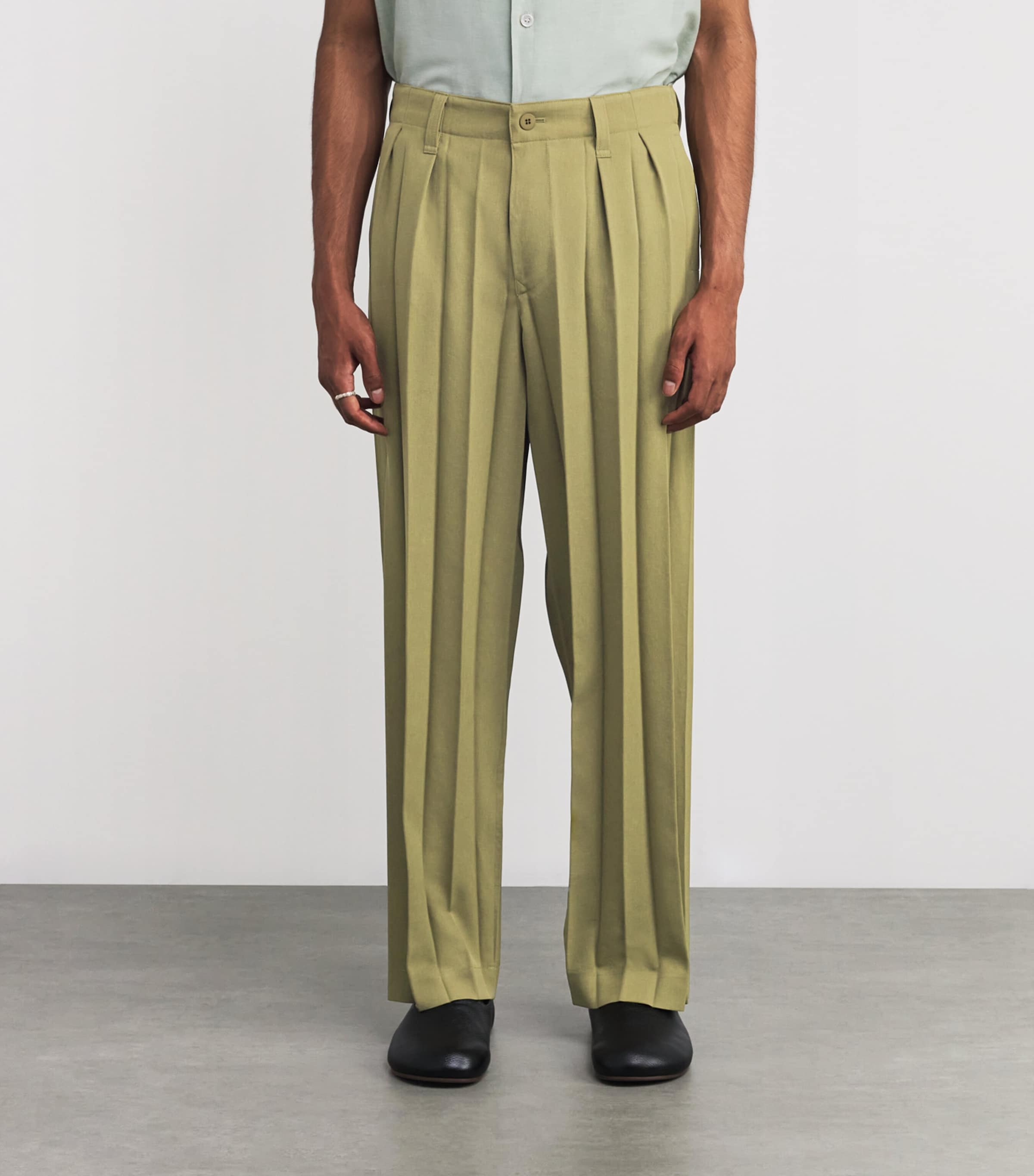 Homme Plissé Issey Miyake Mens Pleated Edge Ensemble Trousers Khaki Image 3