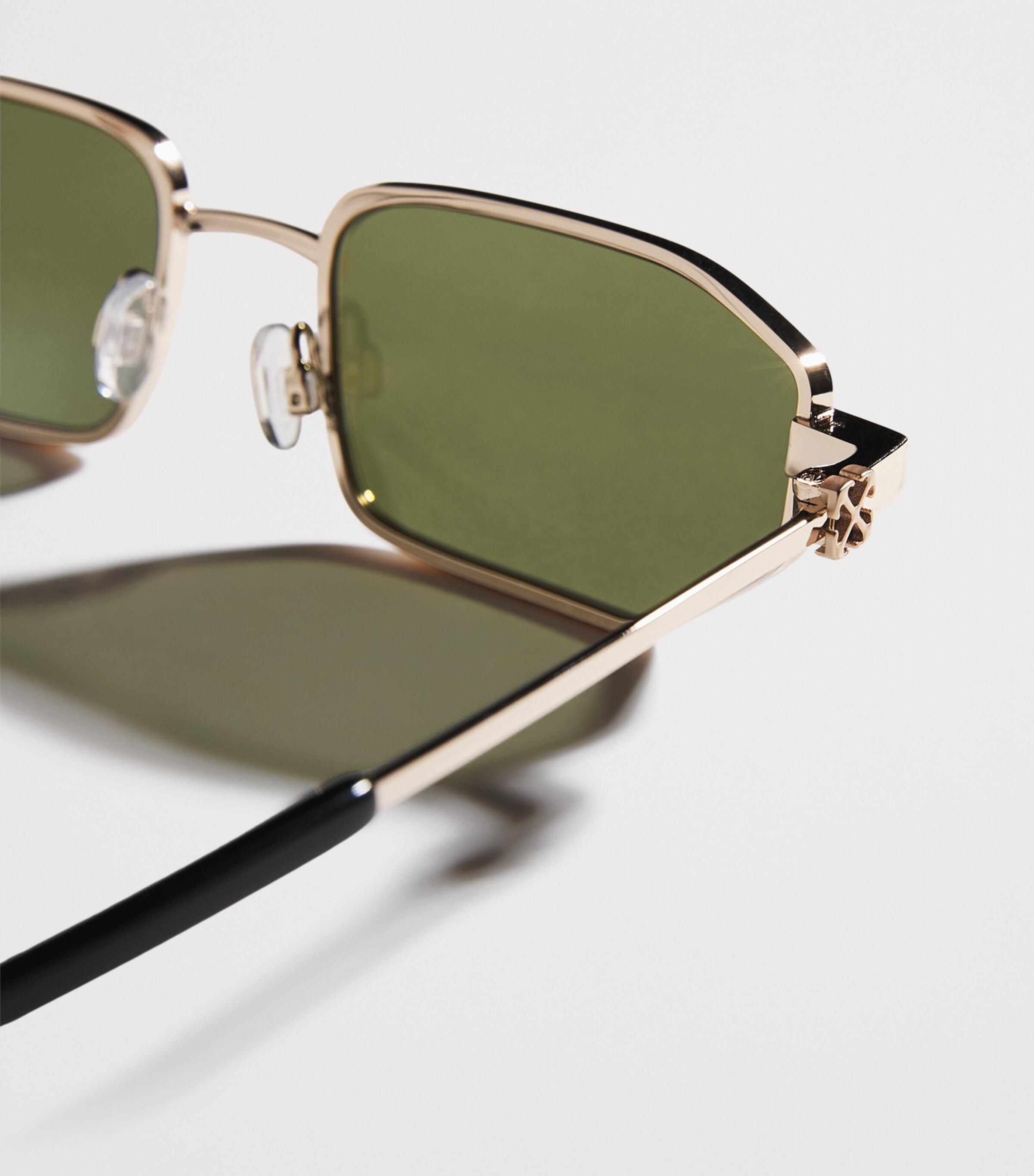 Off-White Loa Sunglasses | Holiday Shop | Mens | Sunglasses | Men Accessories | Designers | Off White Off-White Loa Sunglasses | Holiday Shop | Mens | Sunglasses | Men Accessories | Designers | Off White