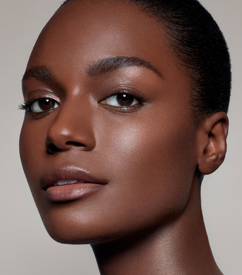 Skin Fetish: Sublime Perfection Foundation DEEP 32 Image 3