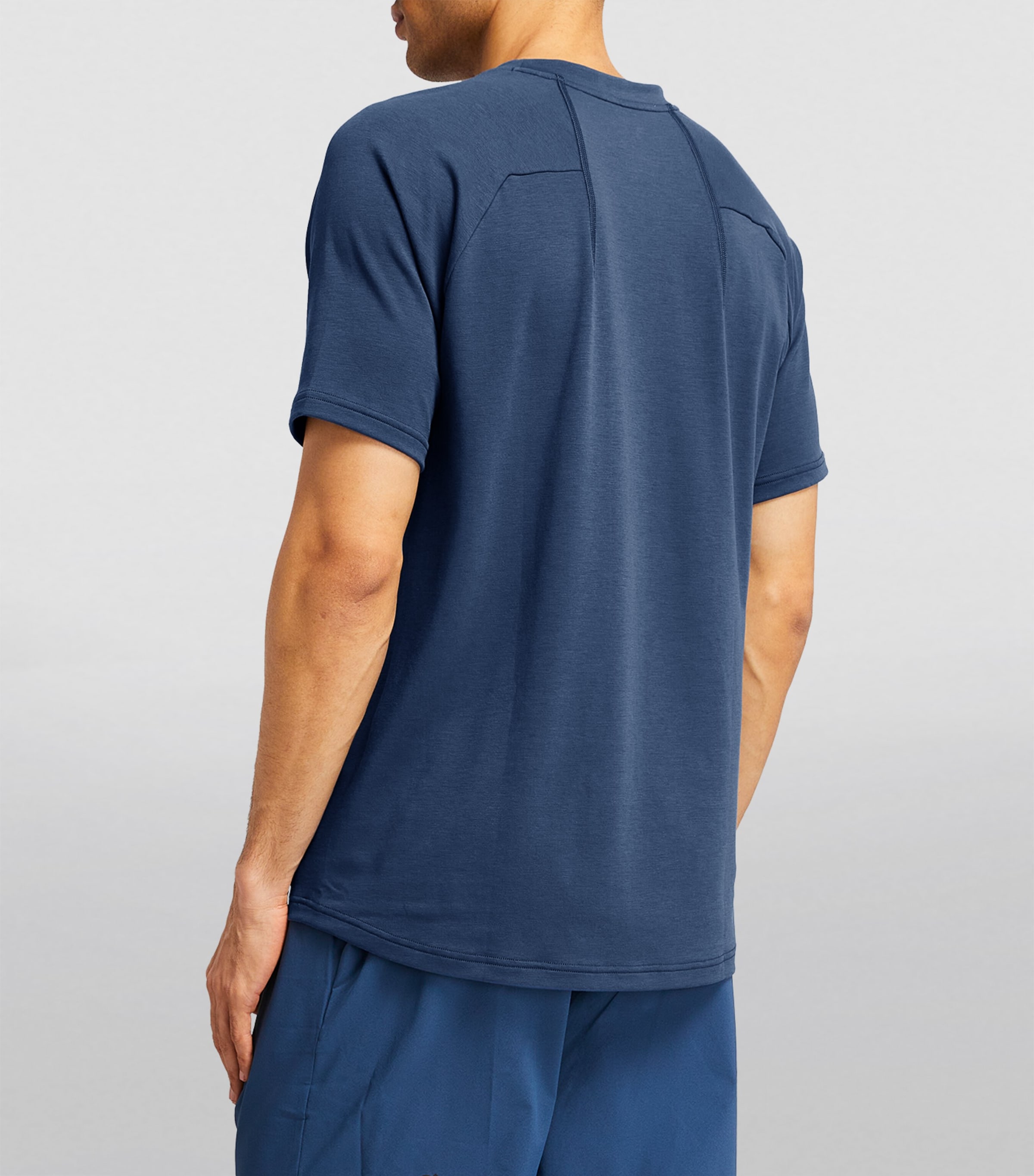 On Mens Focus T-Shirt Denim Image 4