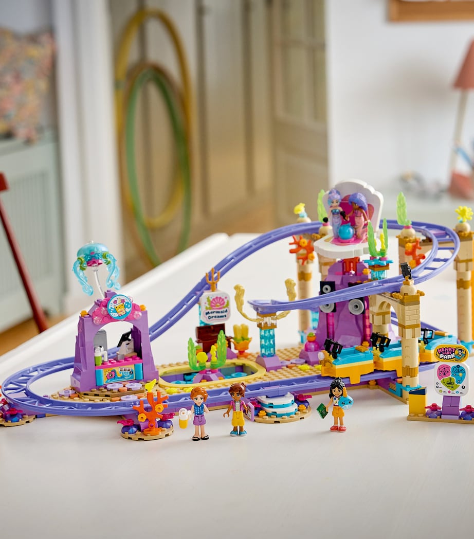 Lego LEGO Friends Mermaid Roller Coaster Ride 42703 Image 5