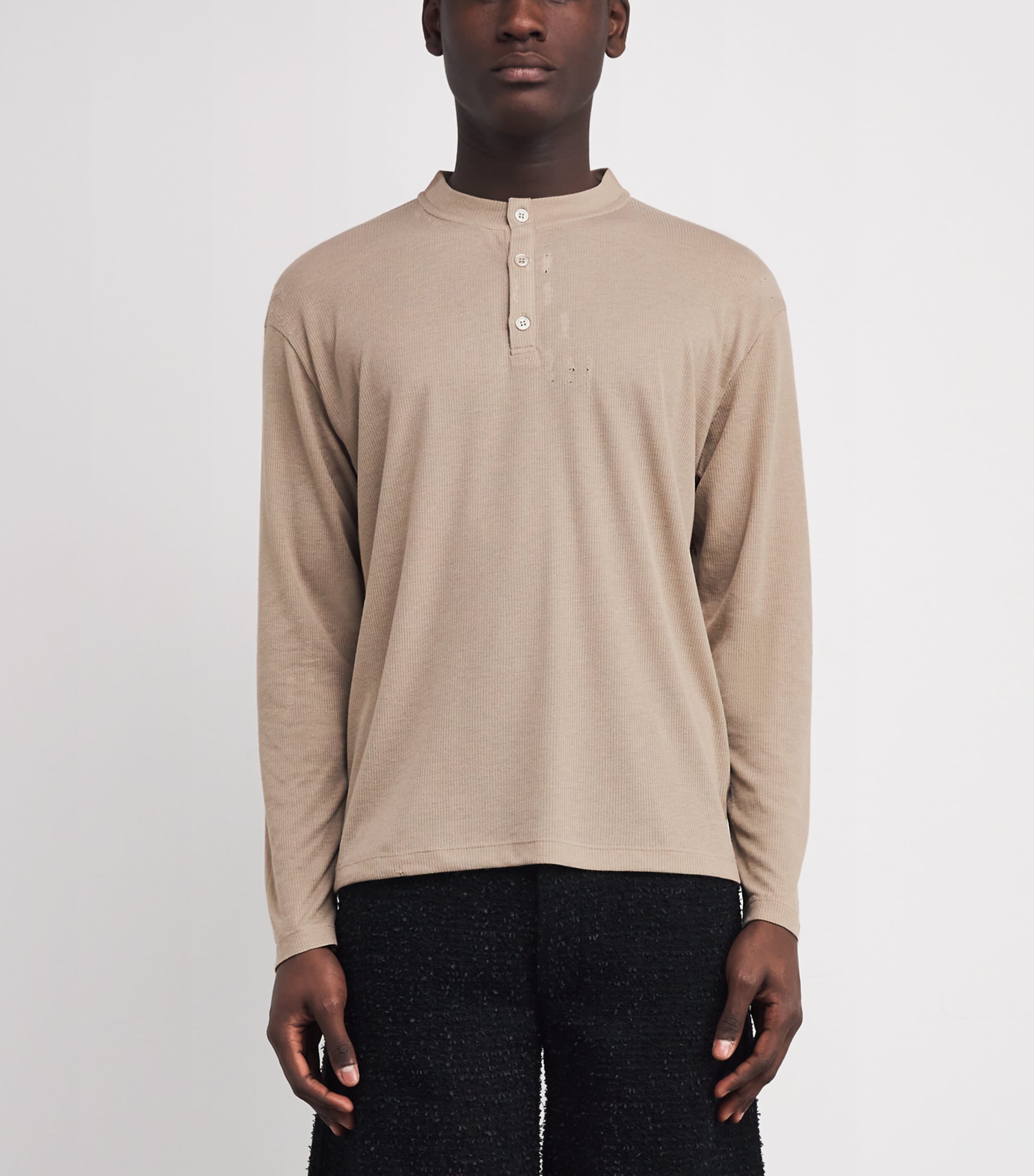 Distressed-Detail Long-Sleeve Henley T-Shirt BROWN 300 Image 3