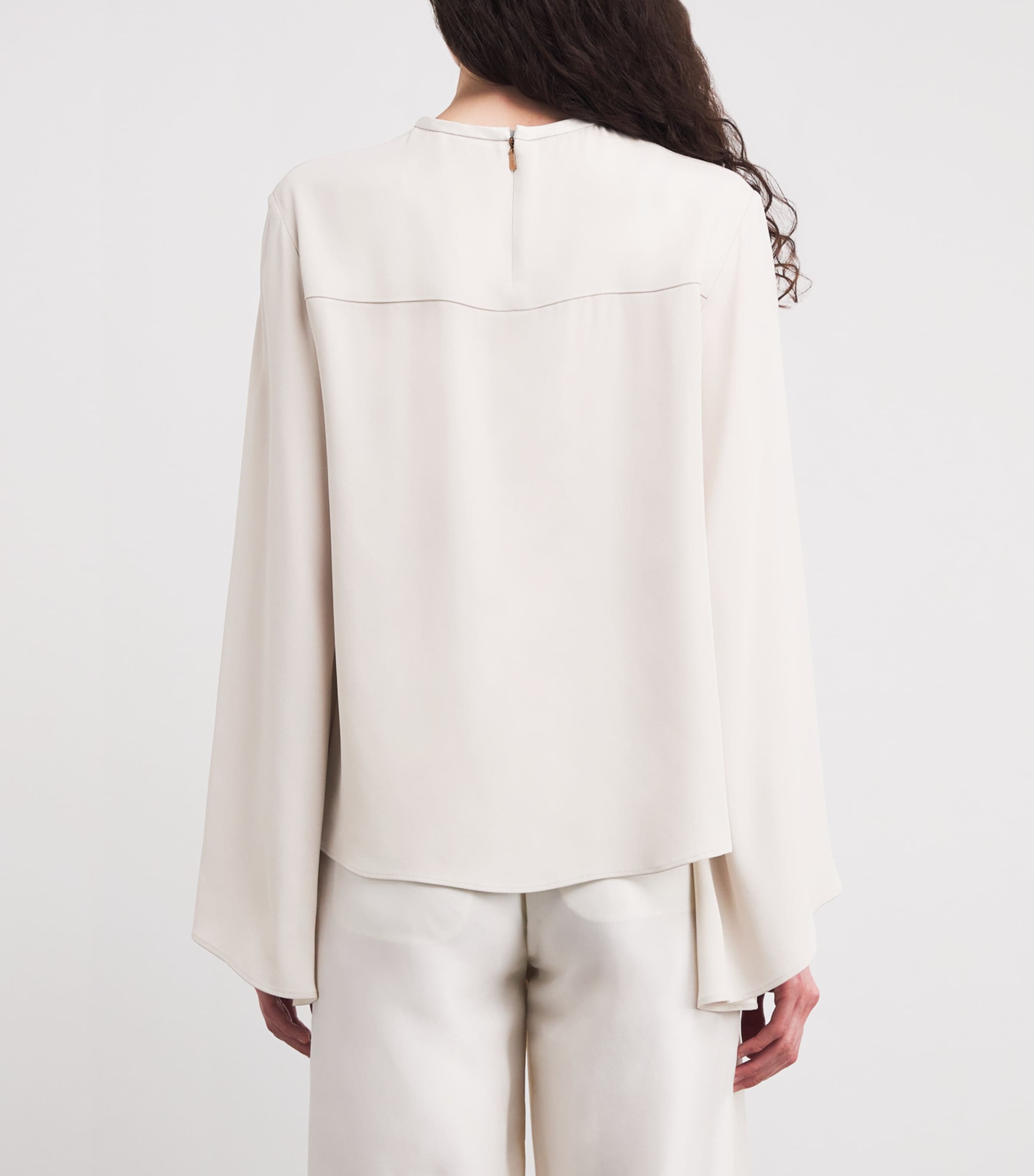 Draped-Sleeve Blouse N23 Image 4