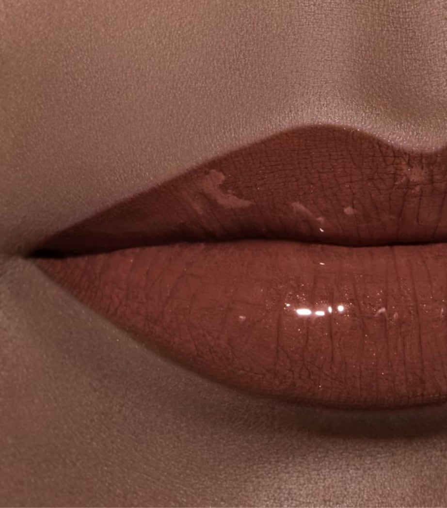 Le Rouge Duo Ultra Tenue Liquid Lip Colour 182 LIGHT BROWN Image 4