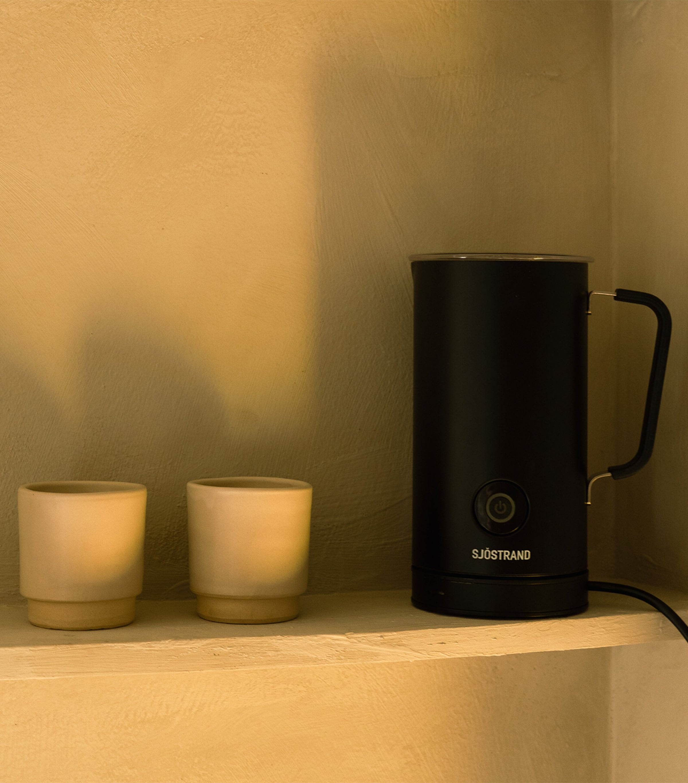 Stainless Steel Milk Frother (300ml) BLACK Image 4