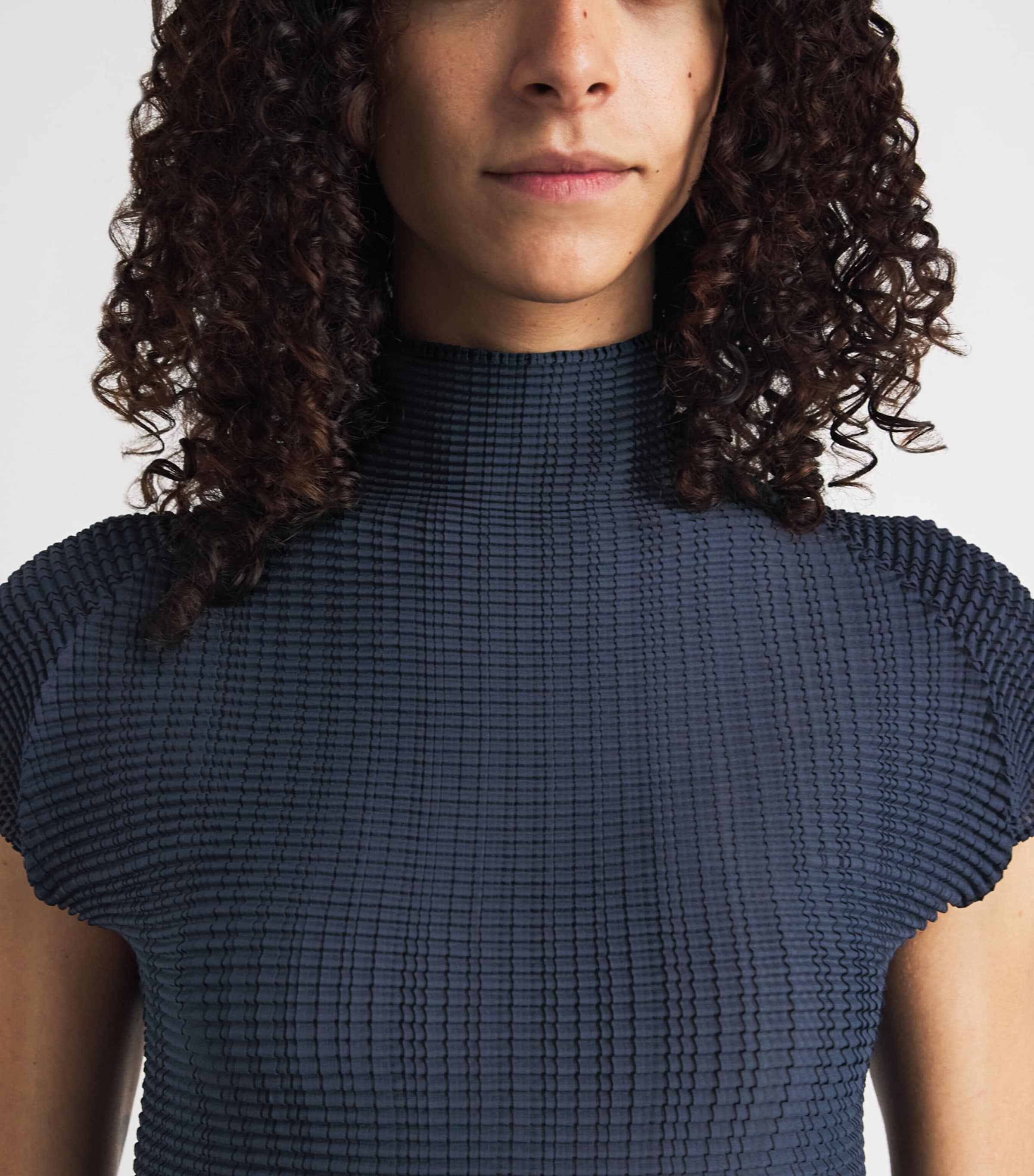 Issey Miyake Womens Wooly Pleats Mock-Neck Top Dark Navy Image 3