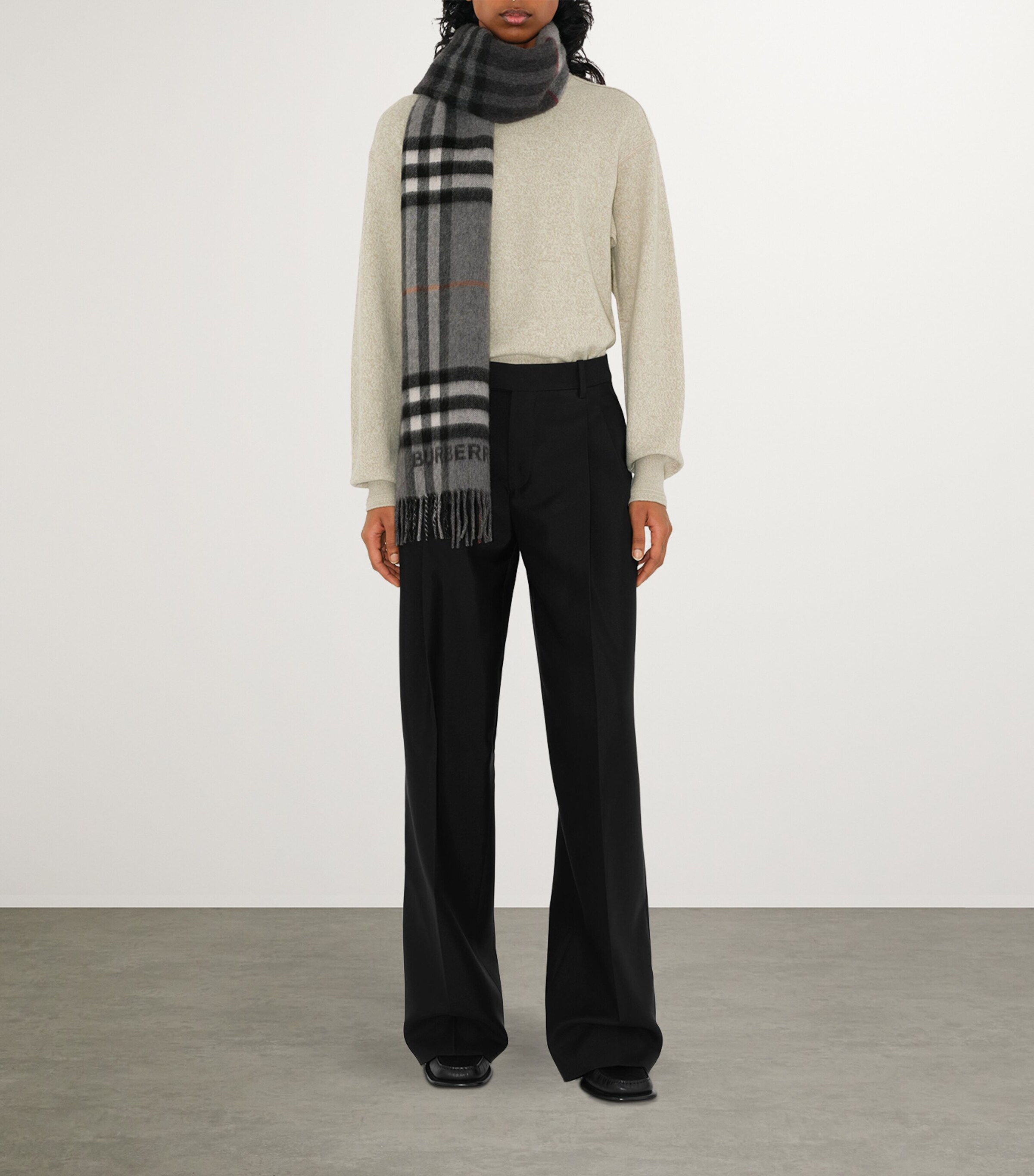 Cashmere Contrast Check Scarf GREY / CHARCOAL Image 6