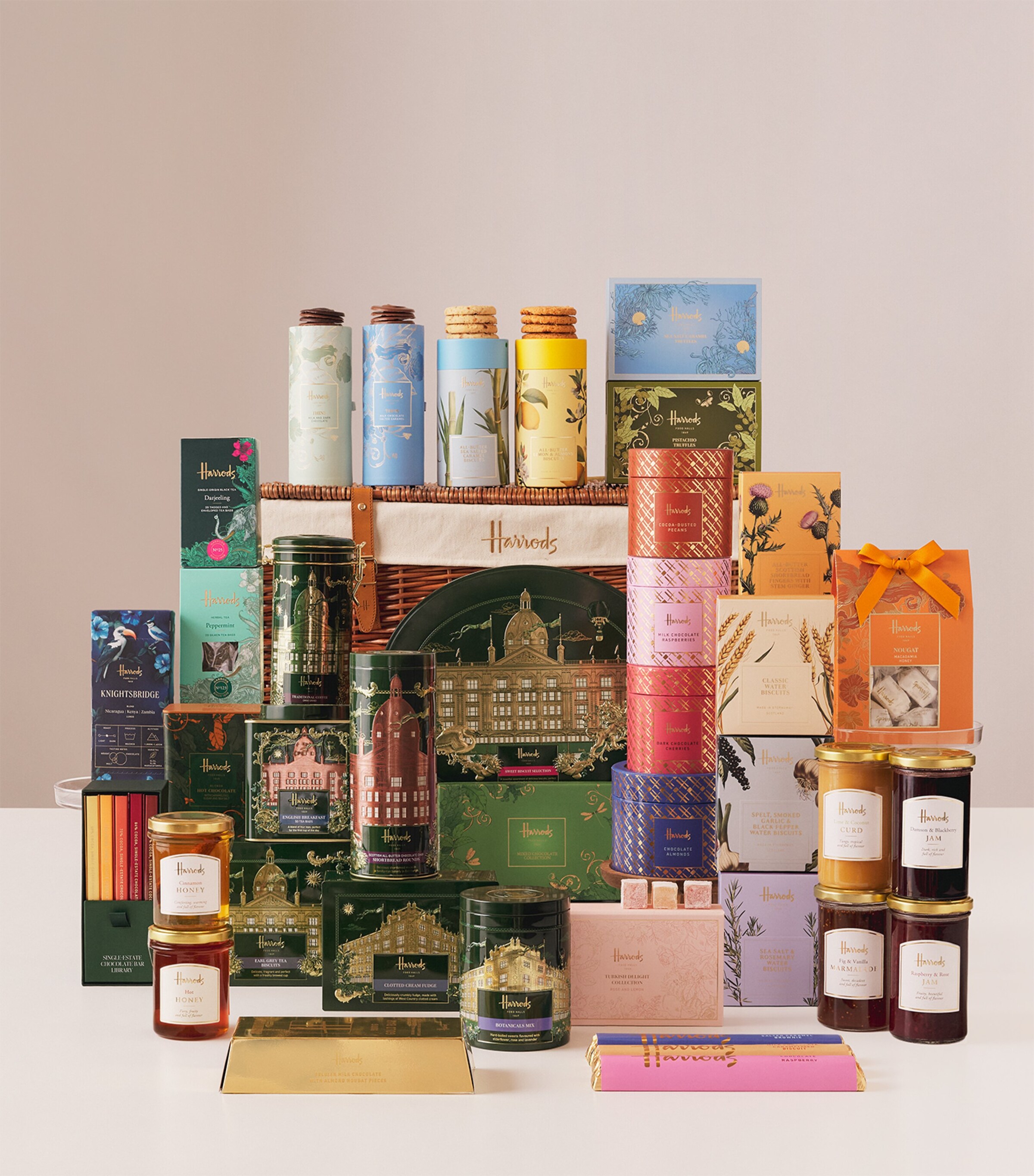 Harrods The Indulgence Hamper Image 1