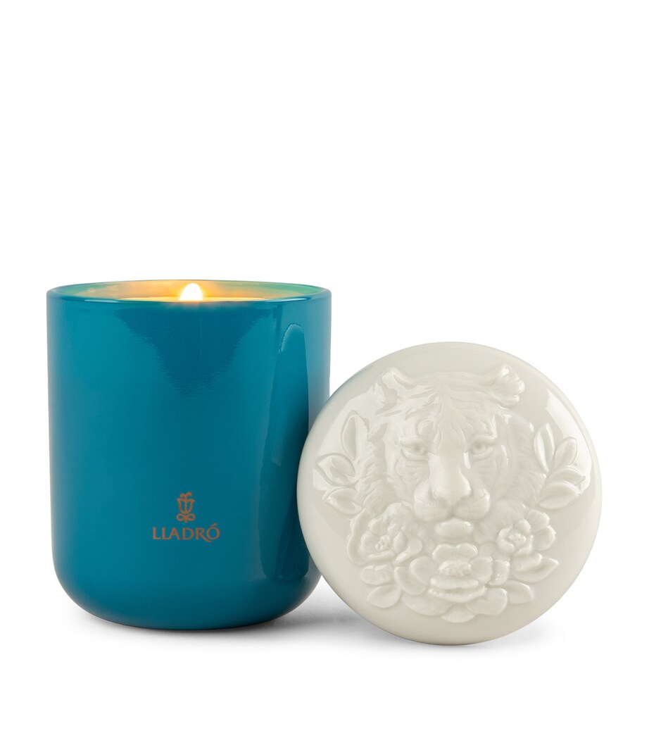 Lladró Tiger Moonlight Candle (200g) White & Blue Image 2