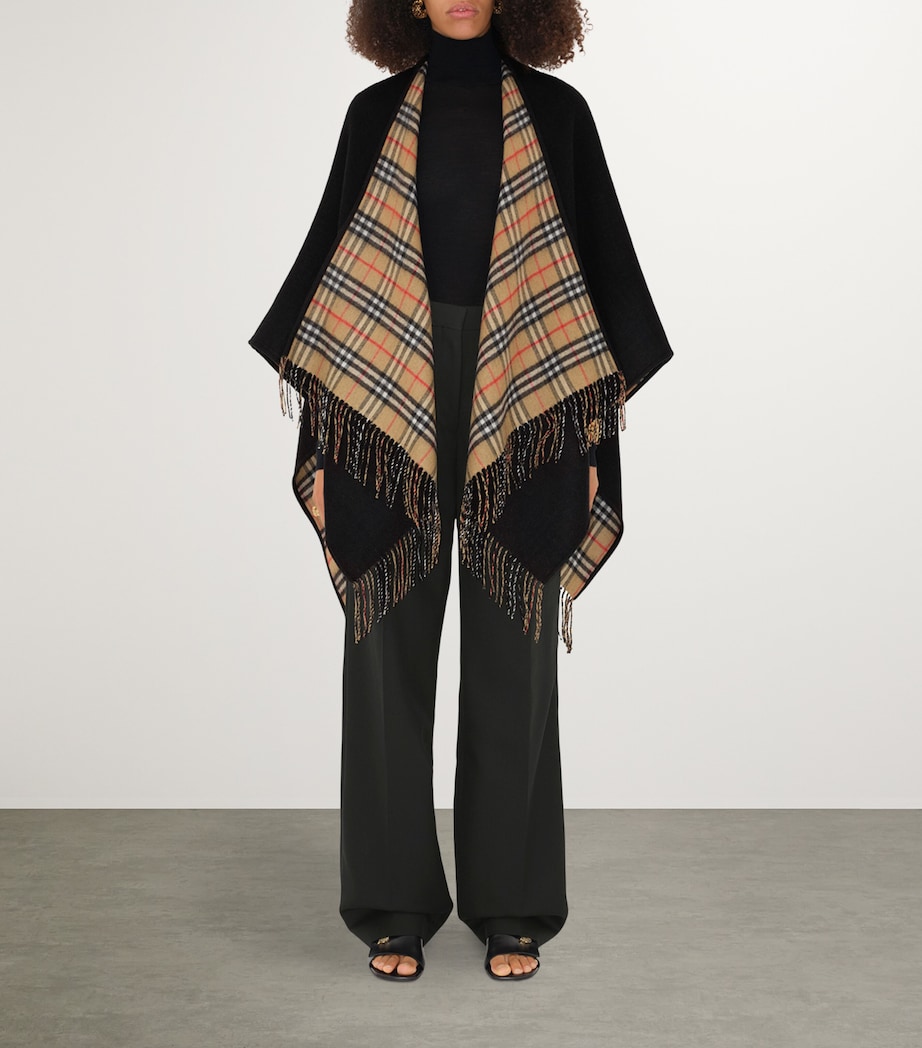 Wool Reversible Check Cape BLACK Image 9