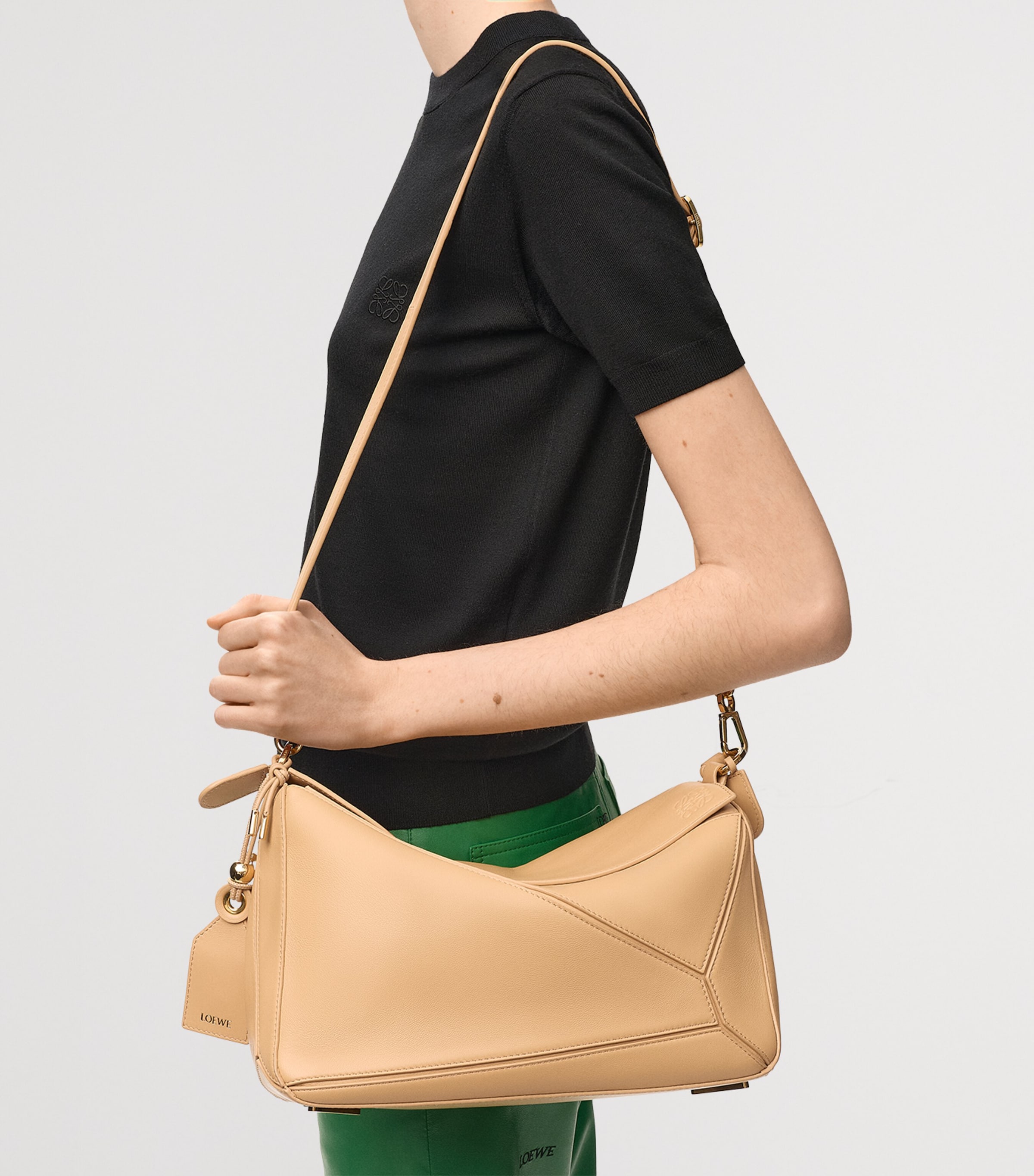 LOEWE Medium Leather Featherlight Puzzle Top-Handle Bag Silk Beige Image 12