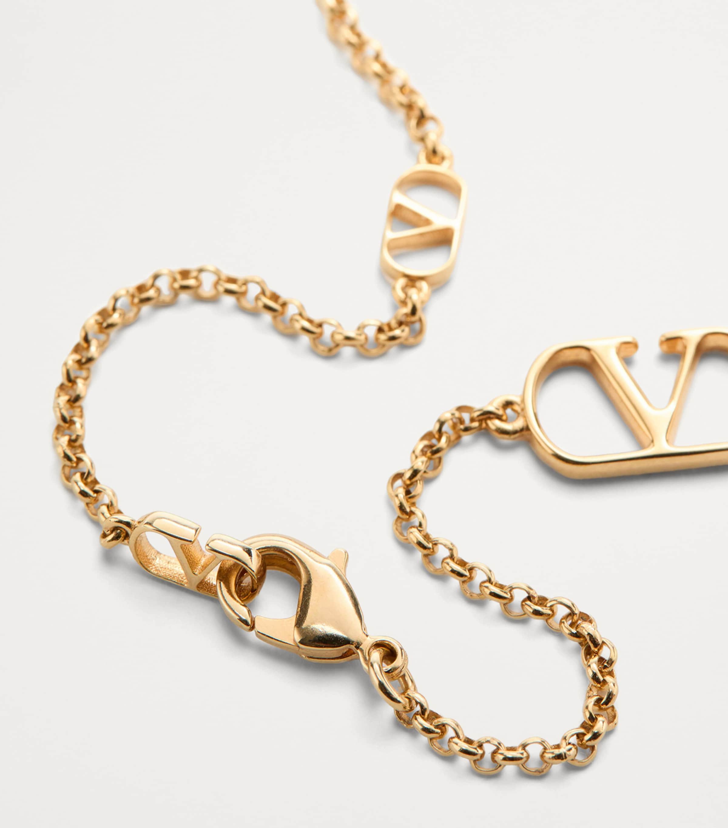 VLogo Signature Necklace L01 Image 2