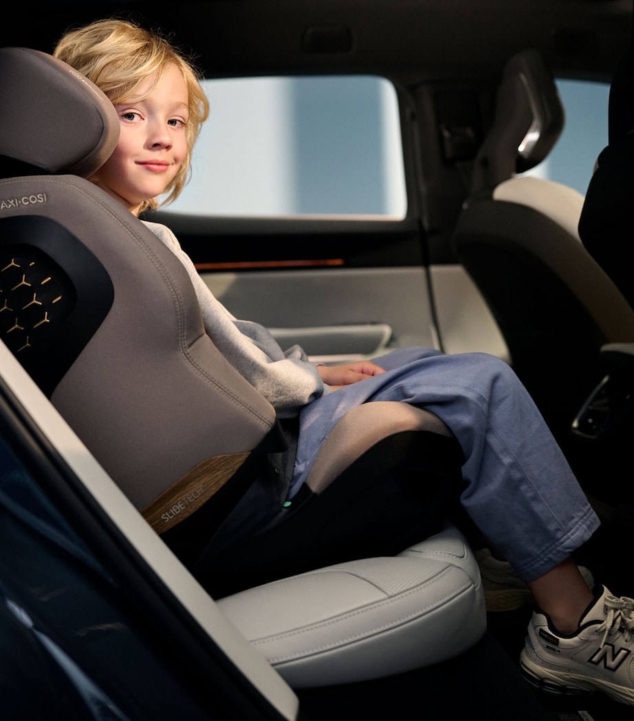 Maxi-Cosi Pearl XL Slide Pro Car Seat Black Image 6