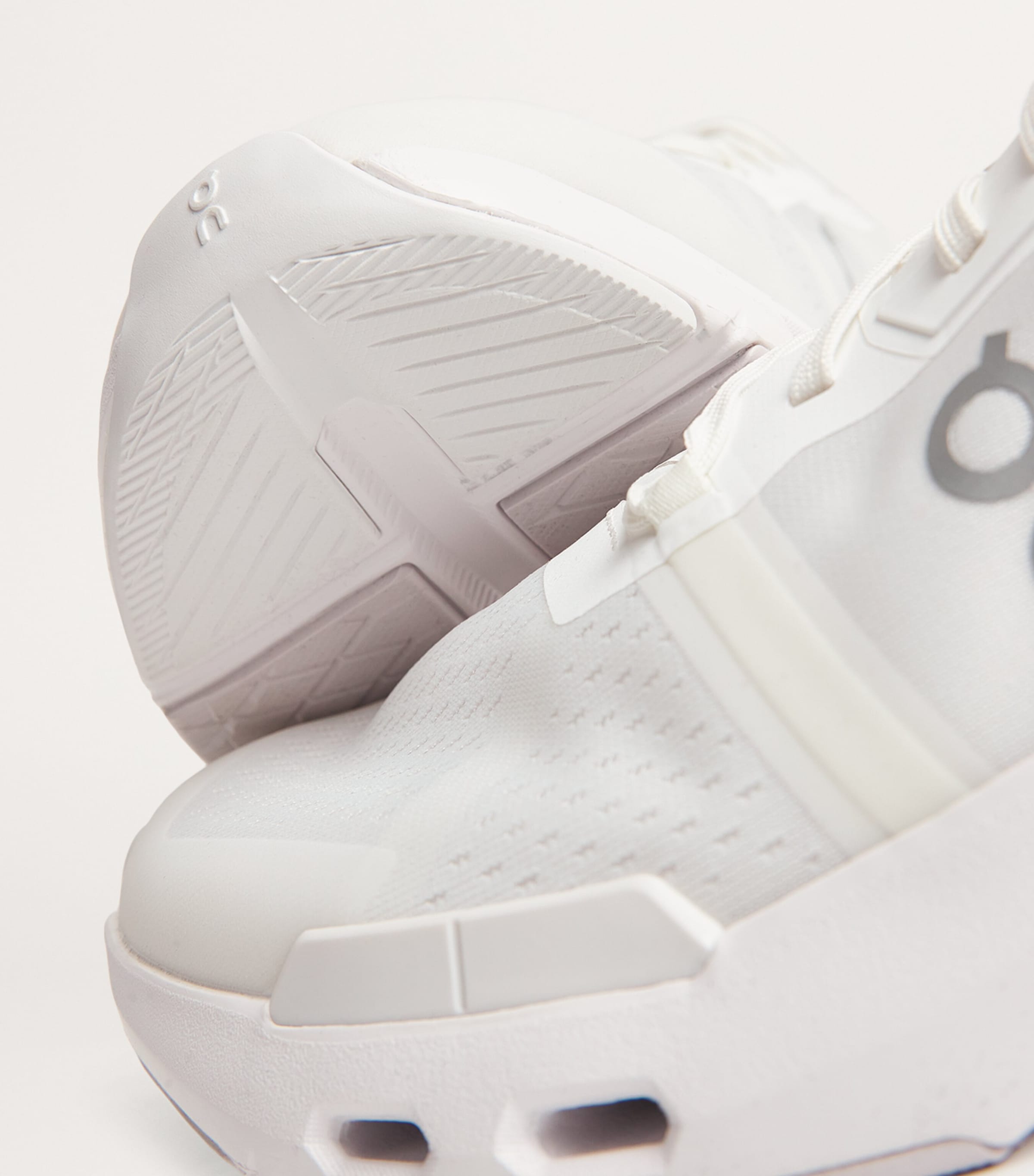Cloudpulse Trainers WHITE|FROST Image 7