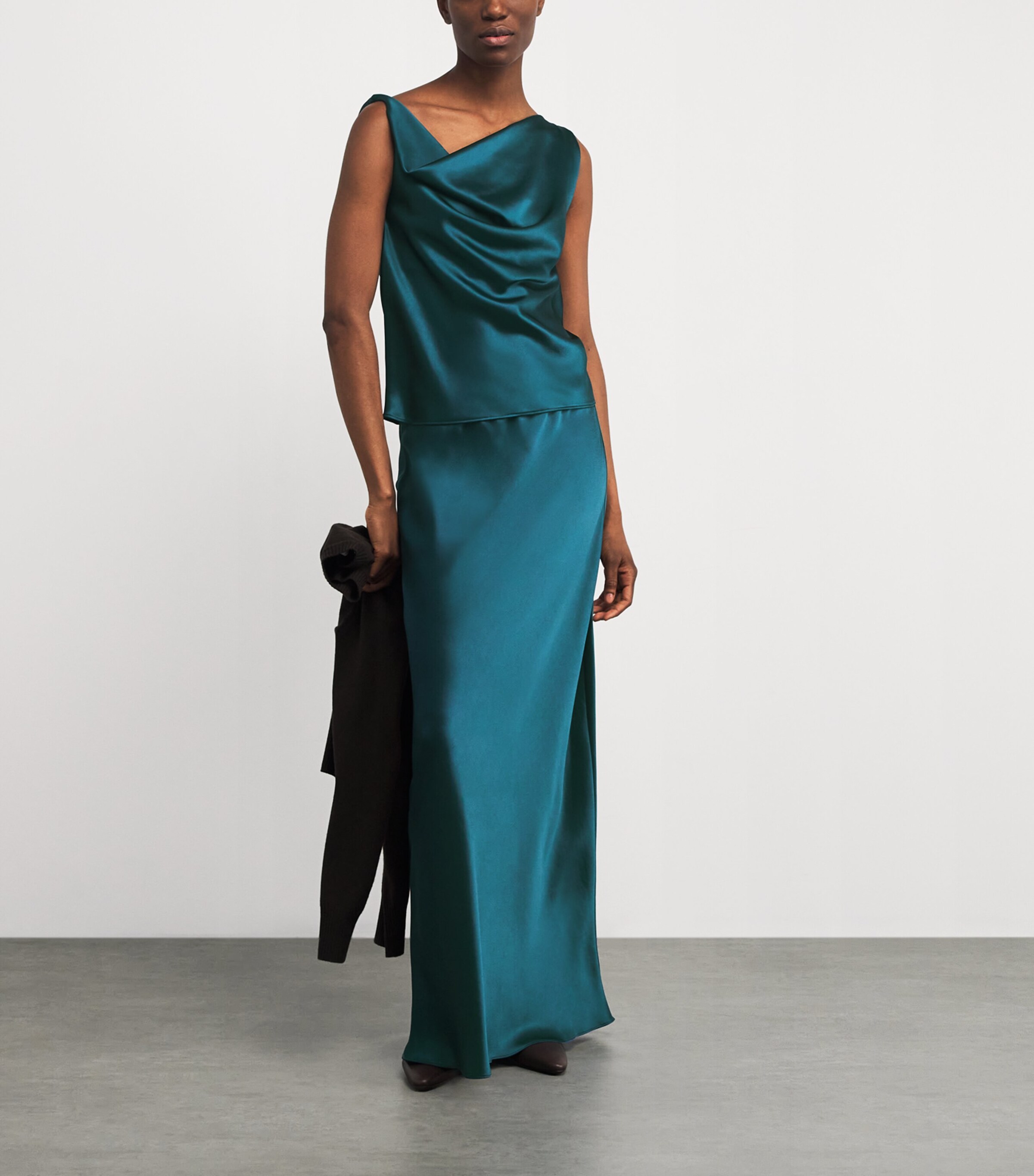 Satin Barb Maxi Skirt PACIFIC Image 2