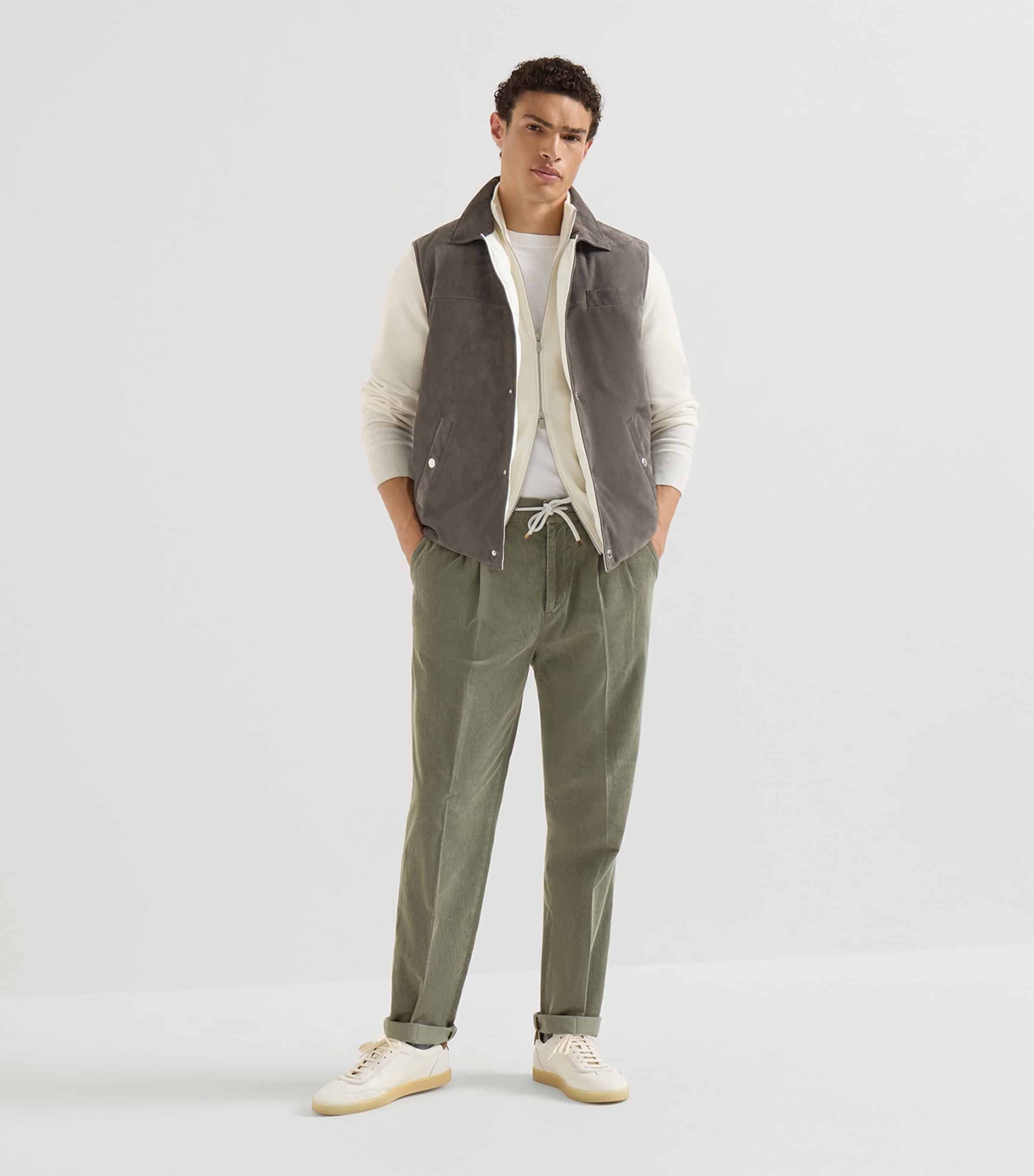Brunello Cucinelli Mens Cotton Drawstring Trousers Army Green Image 3