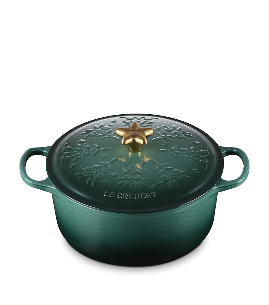 Le Creuset Cast Iron Christmas Round Casserole (24cm) Artichaut Image 1