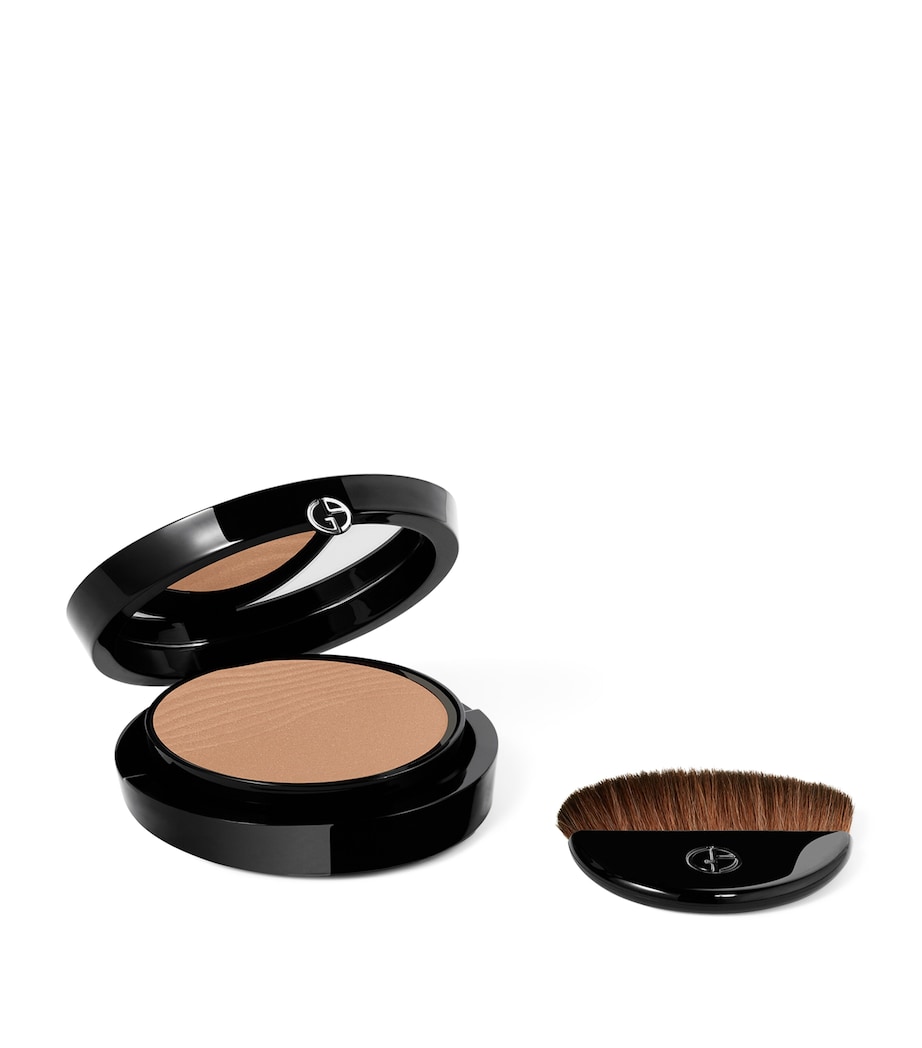Luminous Silk Glow Fusion Powder 6.5 Image 5