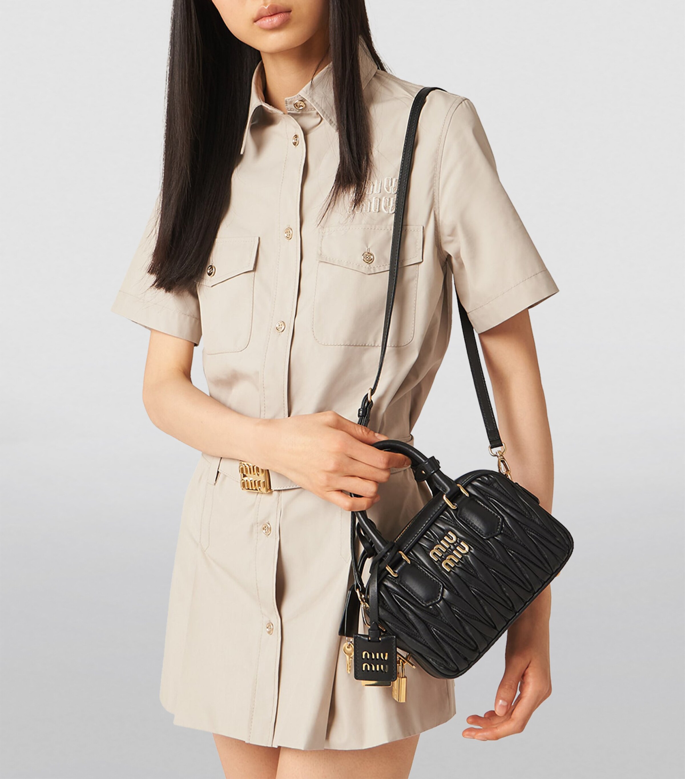 Small Leather Matelassé Arcadie Top-Handle Bag F0002 Image 7