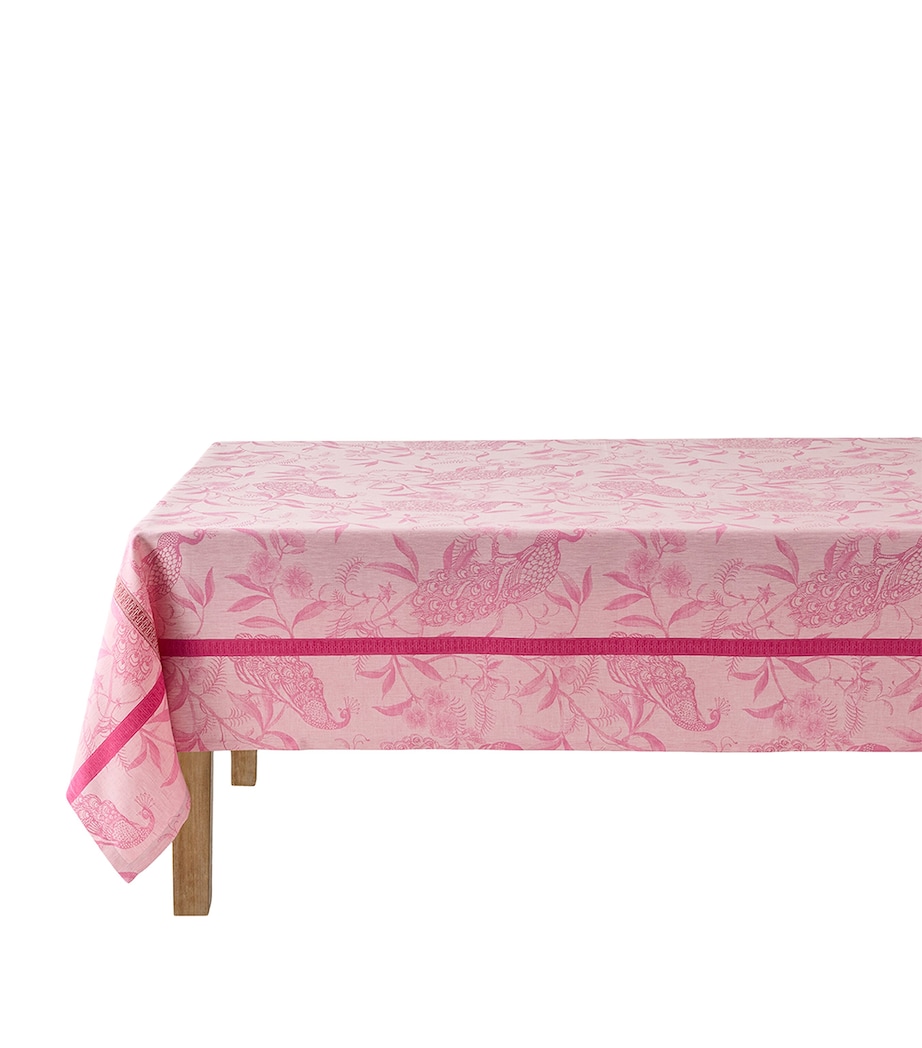 Le Jacquard Français Linen À L’Orangerie Tablecloth (175cm x 250cm) Pink Image 1