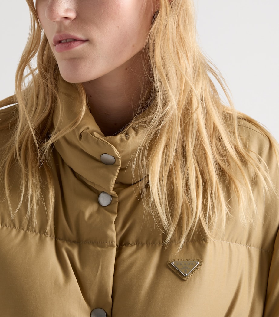 Down-Filled Technical Puffer Jacket F0594 Image 3