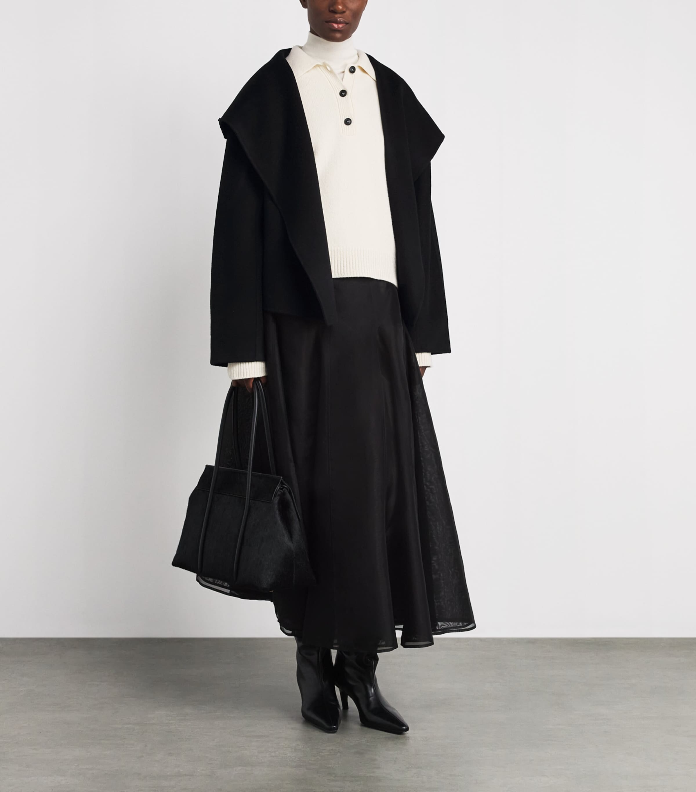 Almada Label Womens Wool-Cashmere Cadie Coat Black Image 2