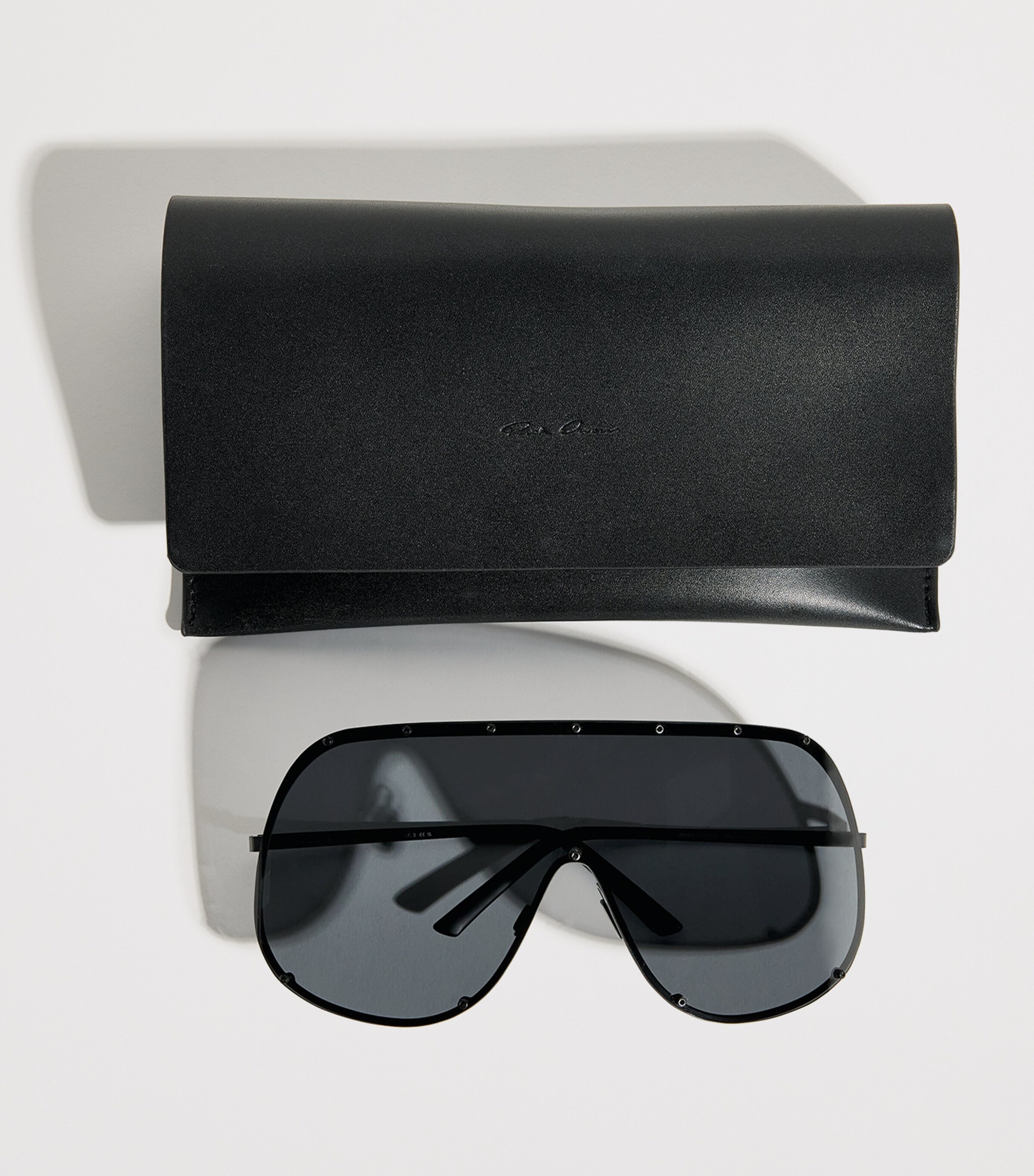 Rick Owens Steel Shield Sunglasses Blk Tmpl/blk Image 4