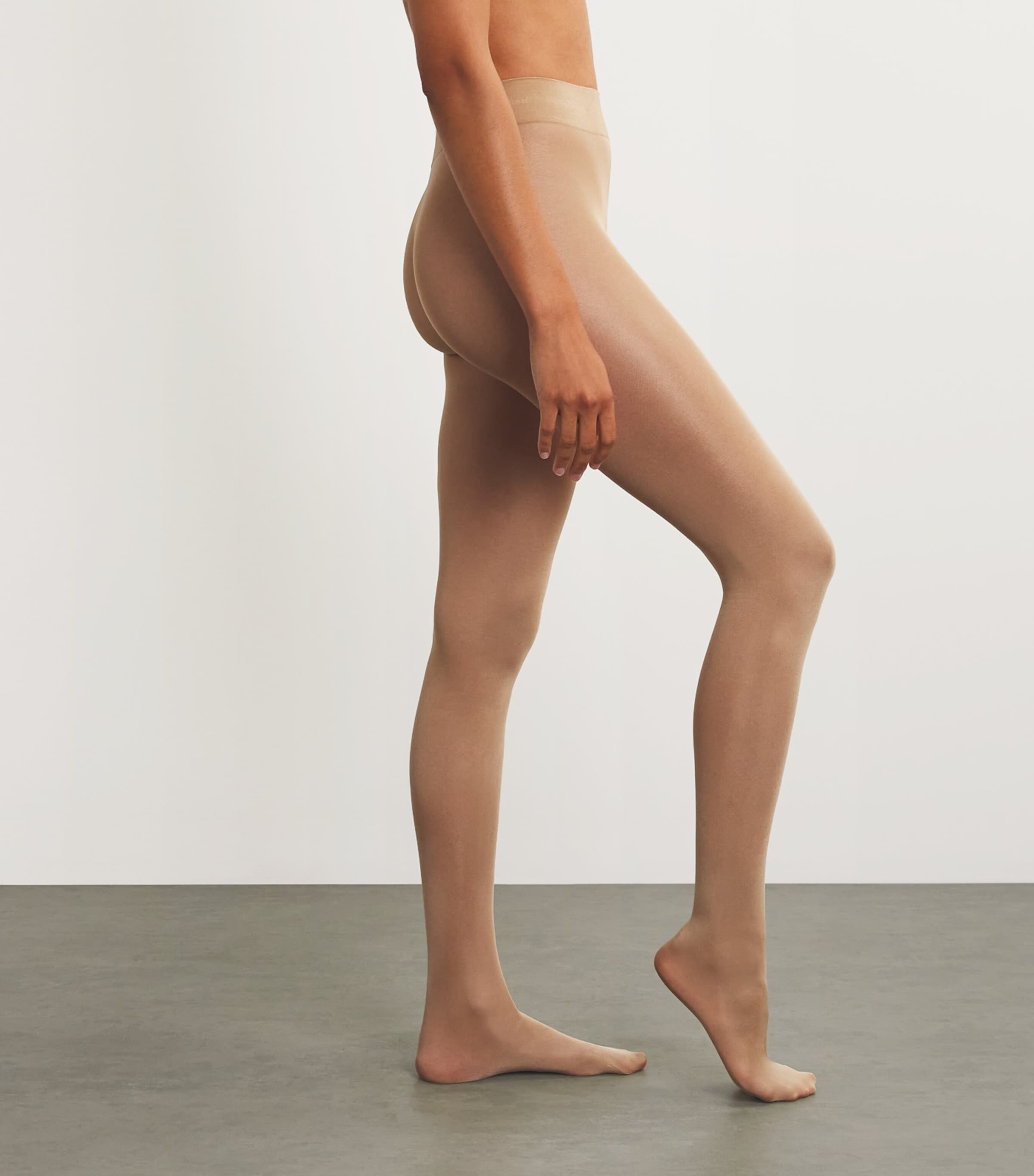 Wolford Womens Pure Shimmer 40 Concealer Tights Cosmetic Image 2